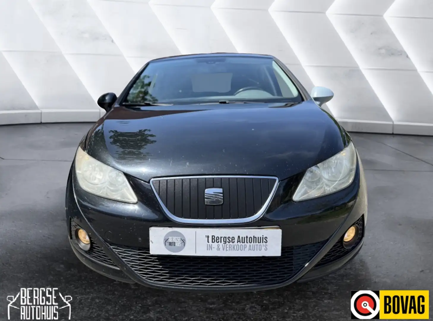 SEAT Ibiza 1.2 TDI COPA Pl Eco. Ecc Cruise Lmv Czarny - 2