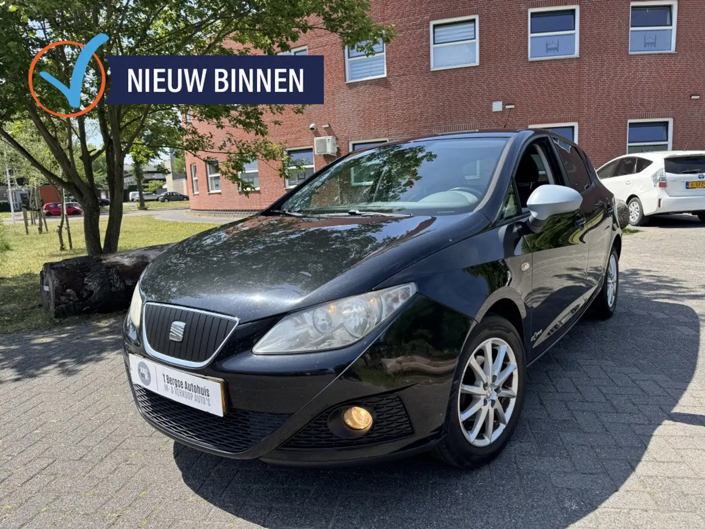 SEAT Ibiza 1.2 TDI COPA Pl Eco. Ecc Cruise Lmv Czarny - 1