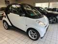 smart forTwo coupe Micro Hybrid Drive*45.000km*TÜVneu Schwarz - thumbnail 1