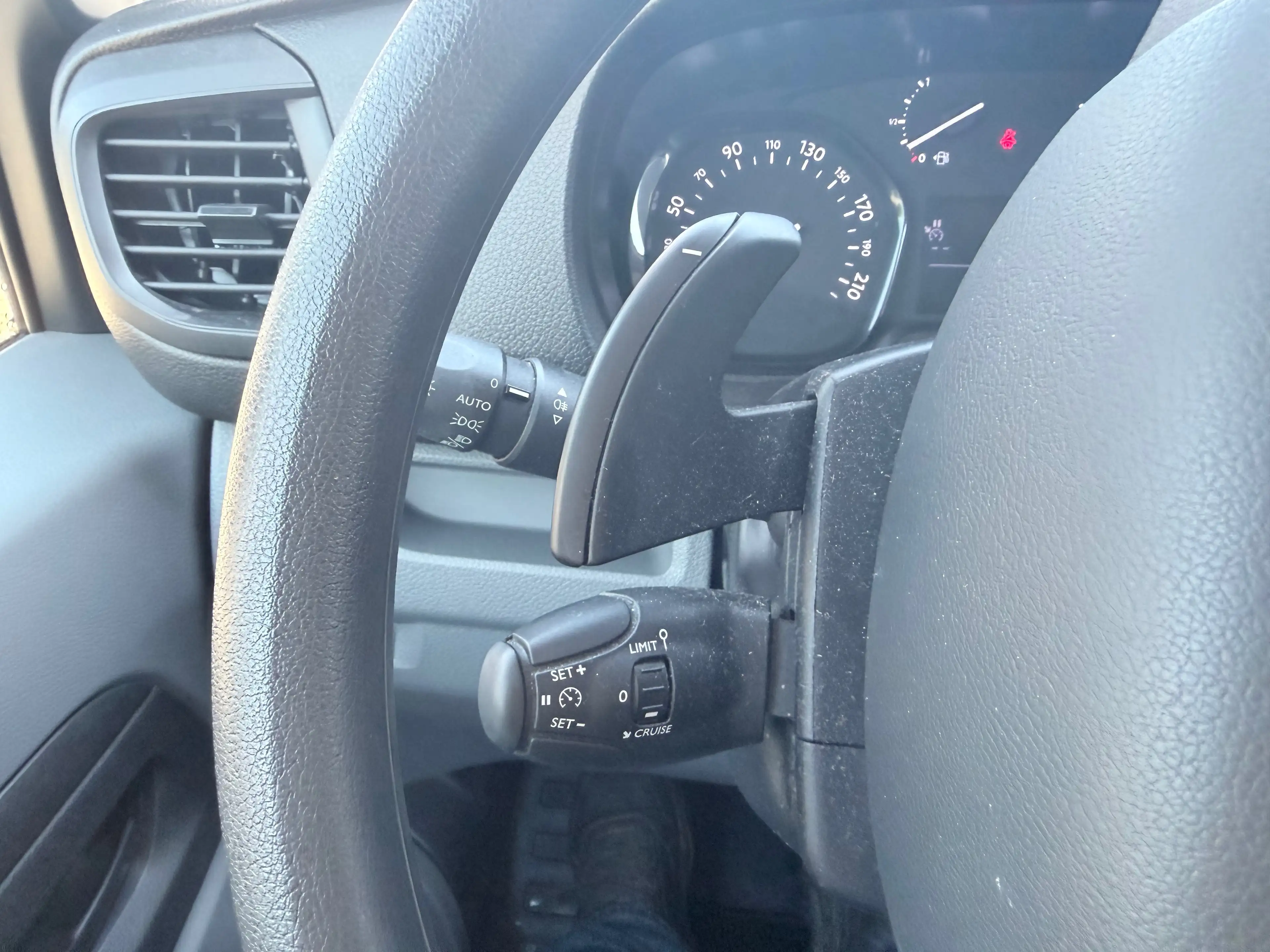 Citroen Jumpy 2.0 TD L2H1/2023/144PK/AUTOMAAT /airco/cruise/CarPlay/camera — photo 15