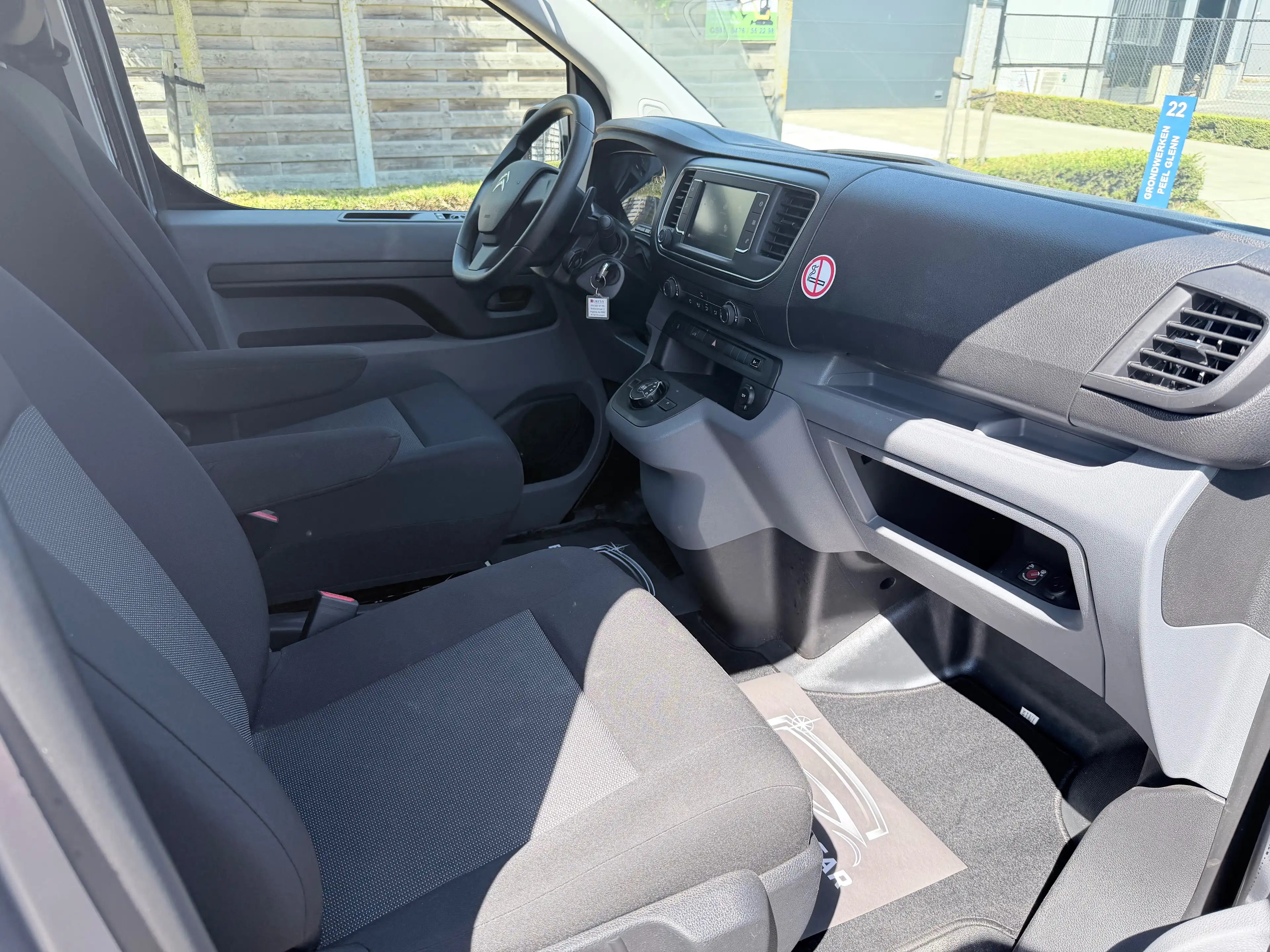 Citroen Jumpy 2.0 TD L2H1/2023/144PK/AUTOMAAT /airco/cruise/CarPlay/camera — photo 12