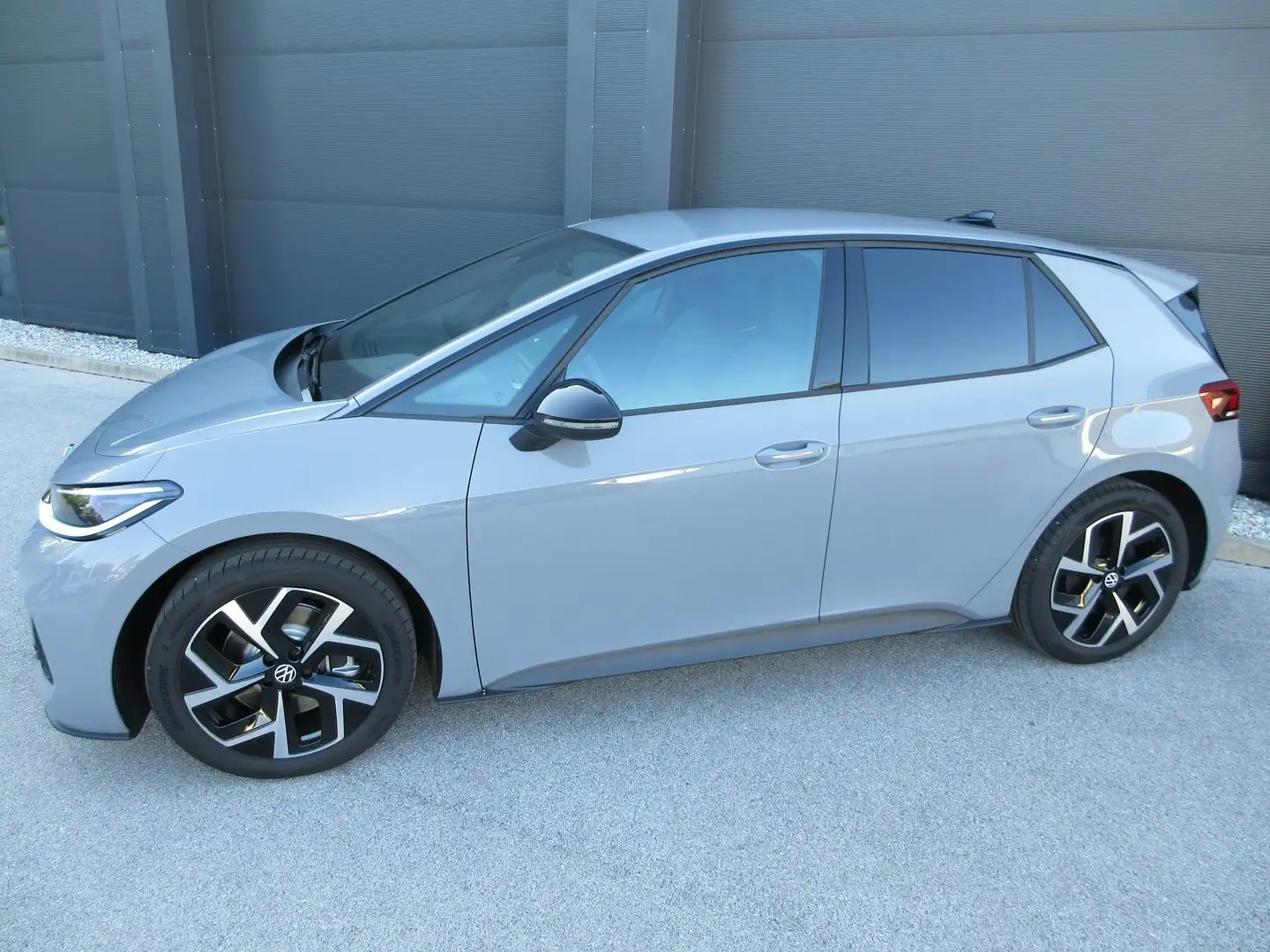 Volkswagen ID.3 Neo Life 125 kW Grau - 2