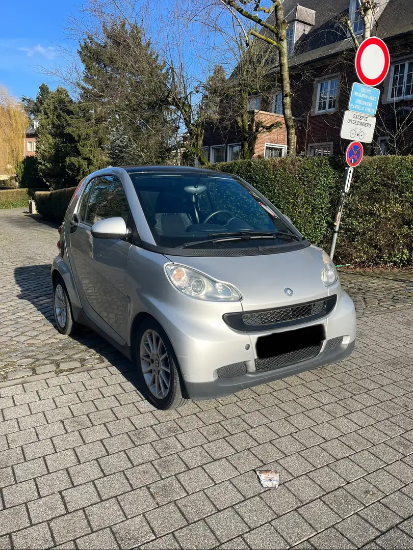 smart forTwo 1.0i Mhd Pure Softip Gris - 2