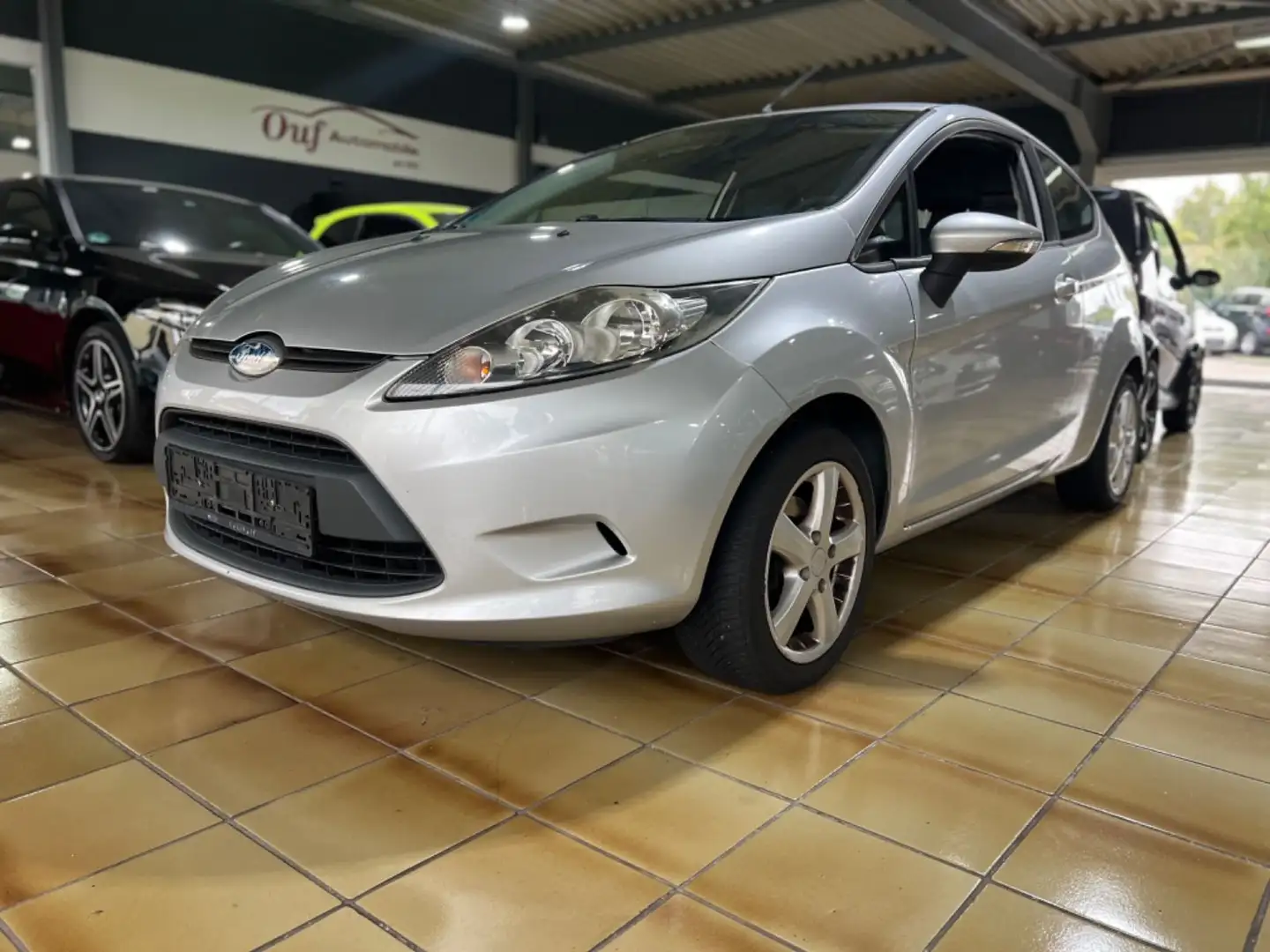 Ford Fiesta Ambiente Top Garantie 1 Jahr Argent - 1