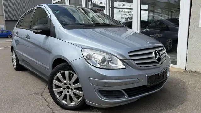 Mercedes-Benz B 200 Automatik Klima PDC Sitzheizung ALU TÜV