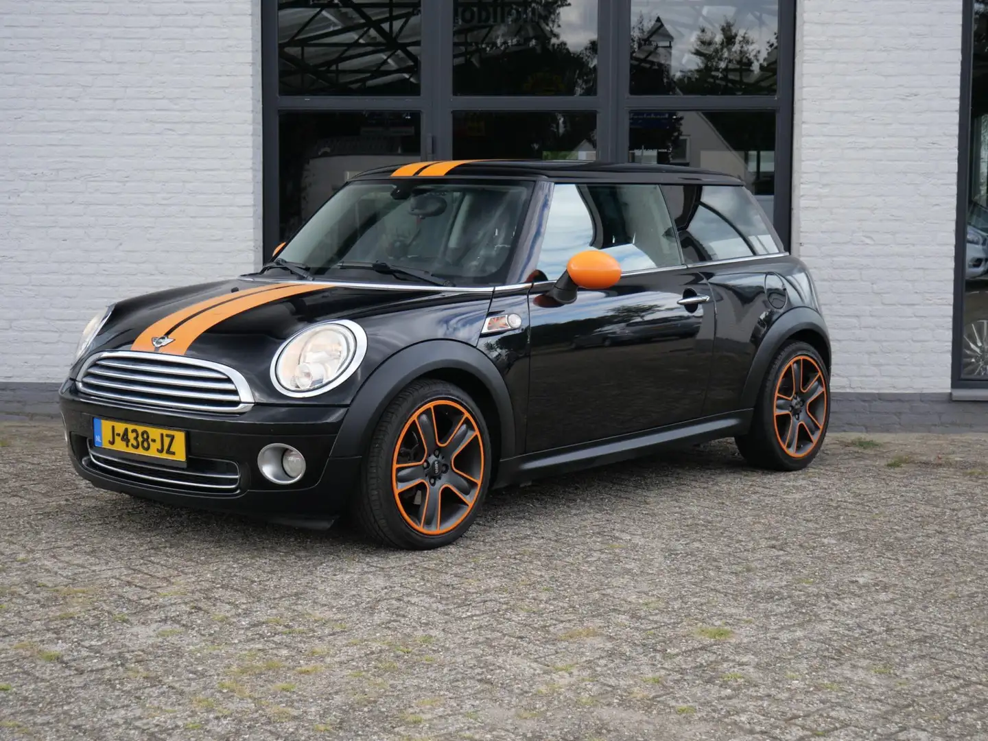 MINI One 1.6 Chili 131.000km !!! Clima Stoelverwarming Navi Noir - 1