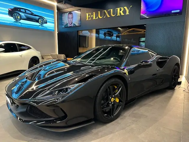 Ferrari F8 TRIBUTO - FERRARI F8 Tributo