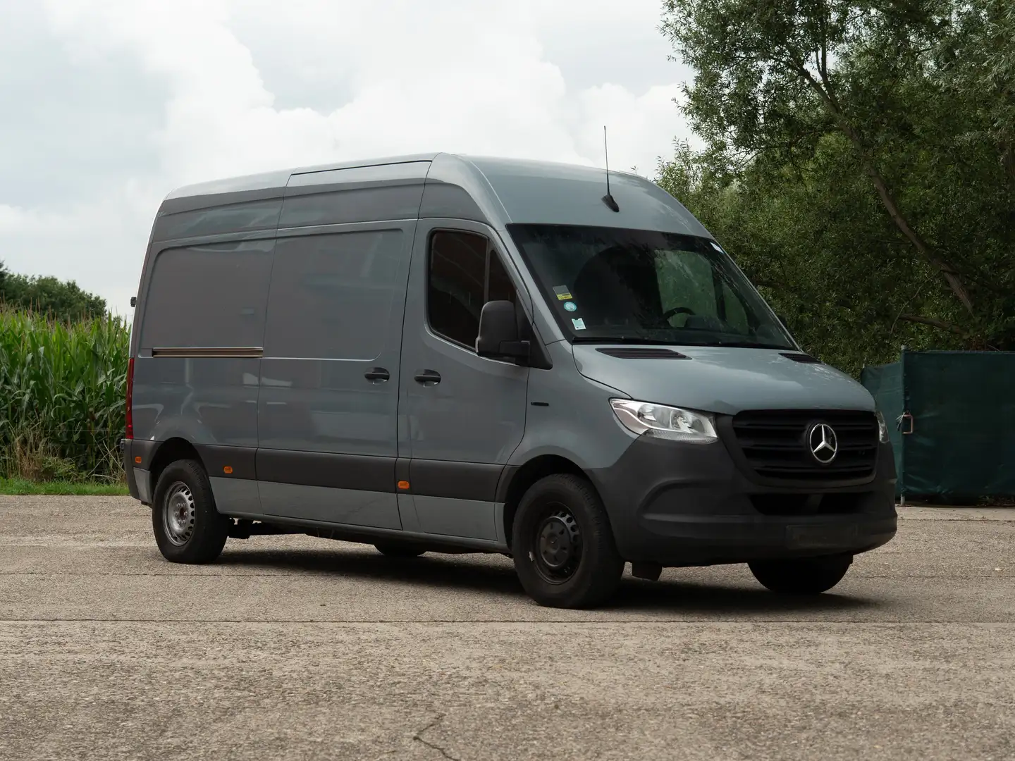 Mercedes-Benz Sprinter eSprinter Standard 55/47 kWh Gris - 2
