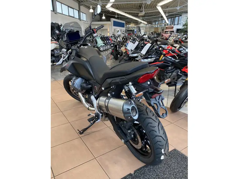 Moto Guzzi V 85 - foto 3