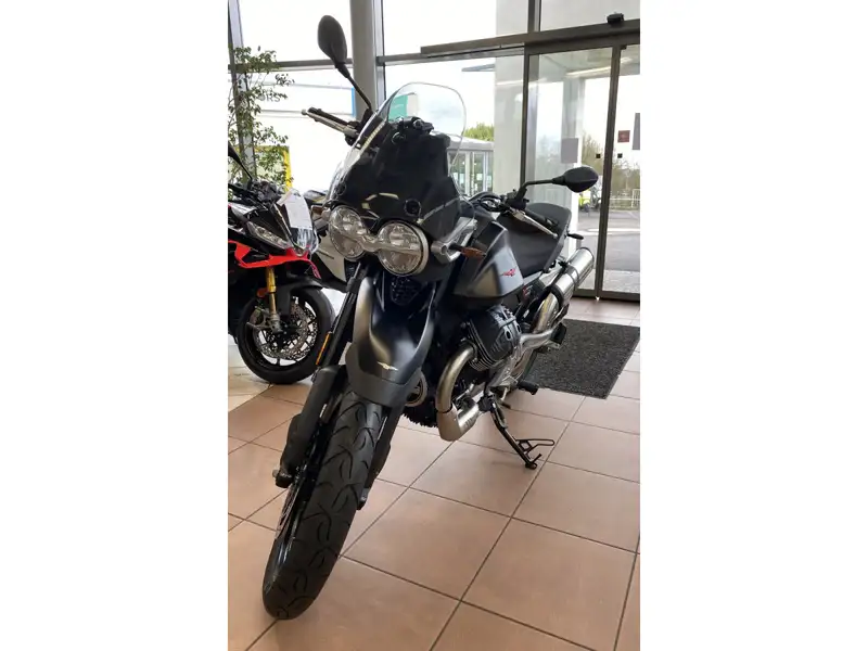 Moto Guzzi V 85 - foto 2