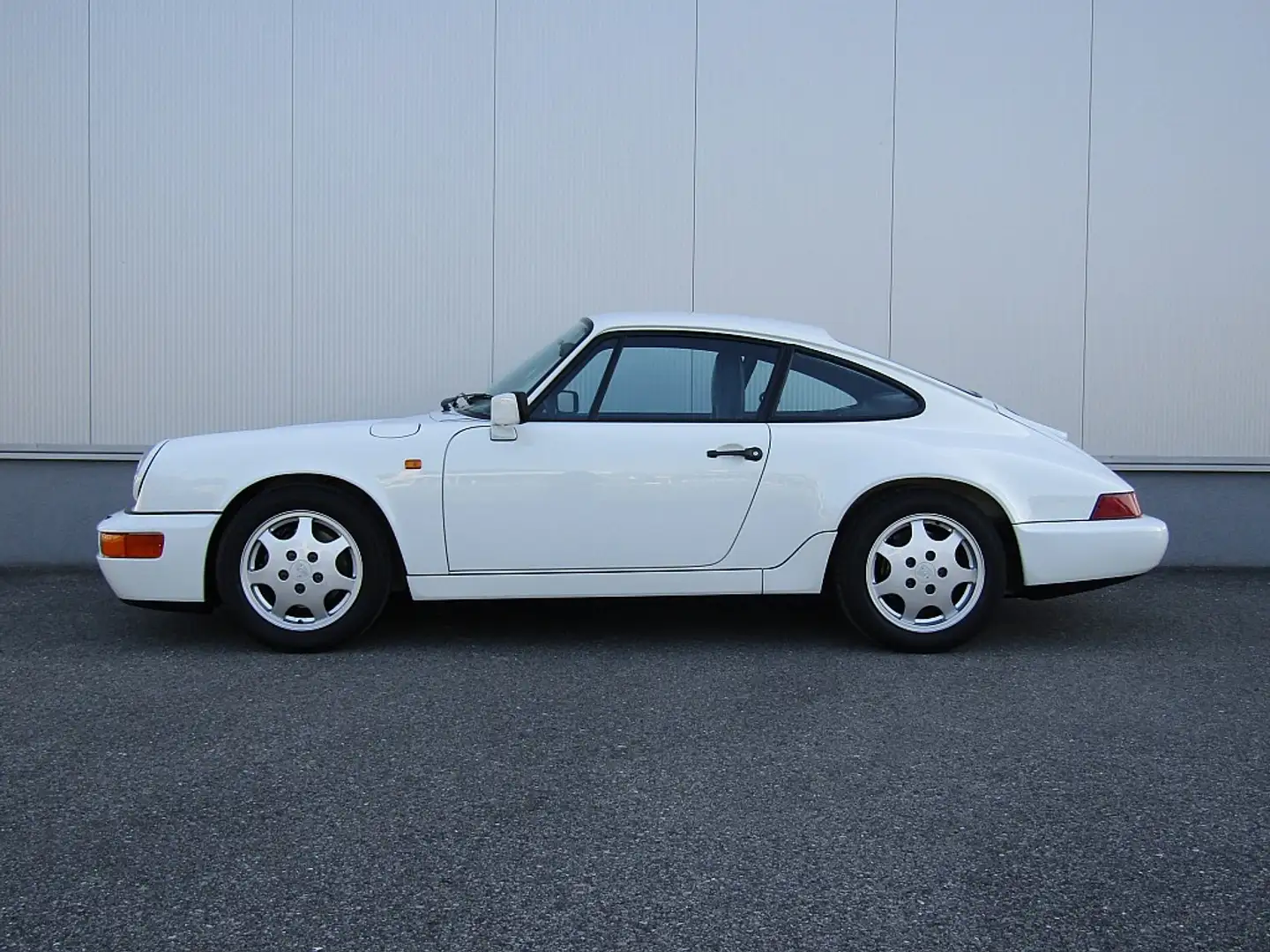 Porsche 911 Carrera 4 Coupé Bílá - 2