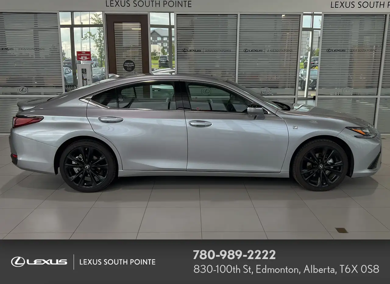Lexus ES снимка Lexus ES
