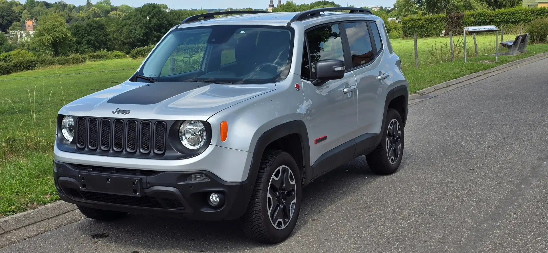 Jeep Renegade Renegade 2.0 MultiJet Automatik Trailhawk Grijs - 1