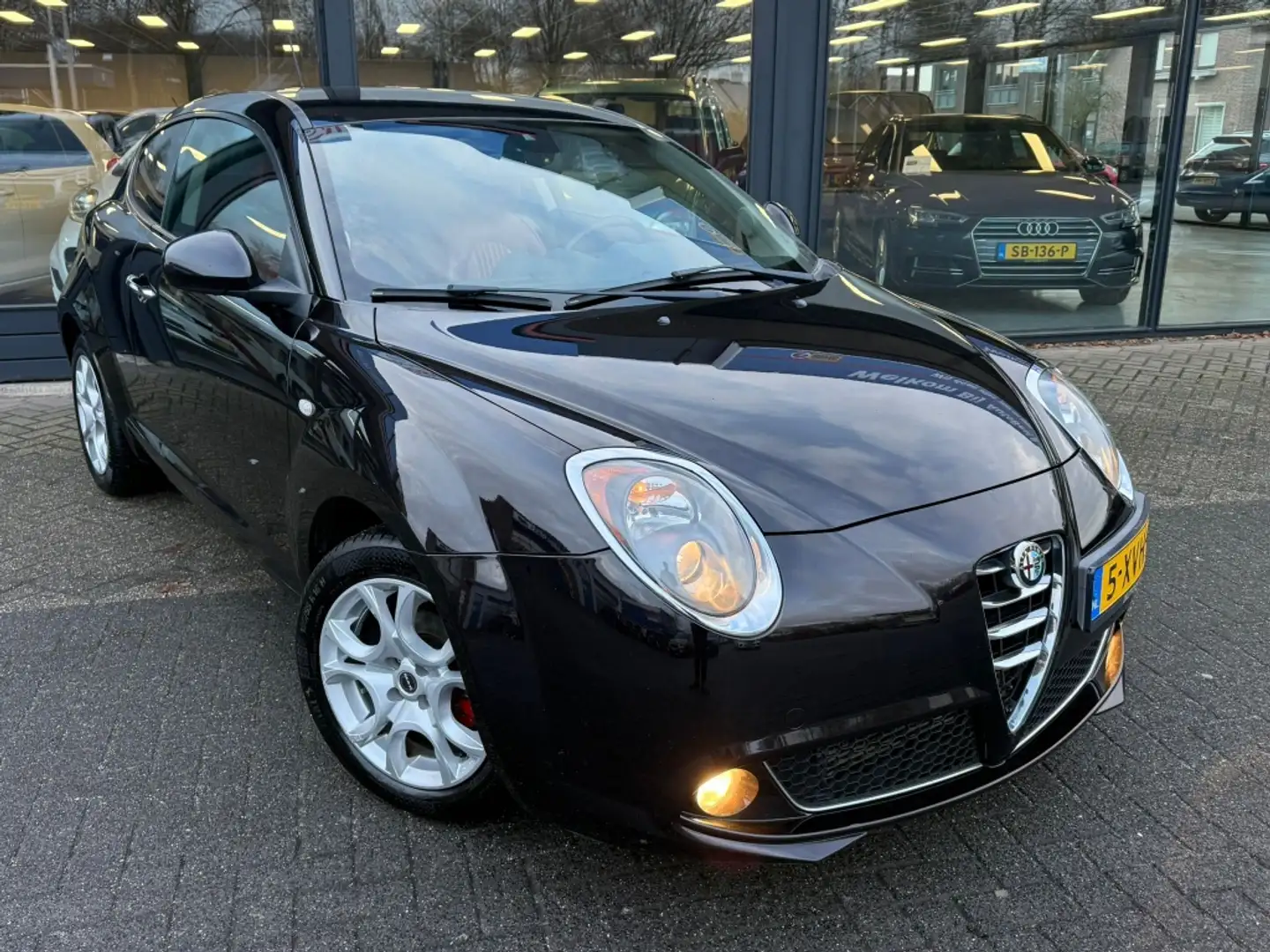 Alfa Romeo MiTo T. Air Esclusivo “NAP” Clima/Cruise Blue&me 4x All Schwarz - 2