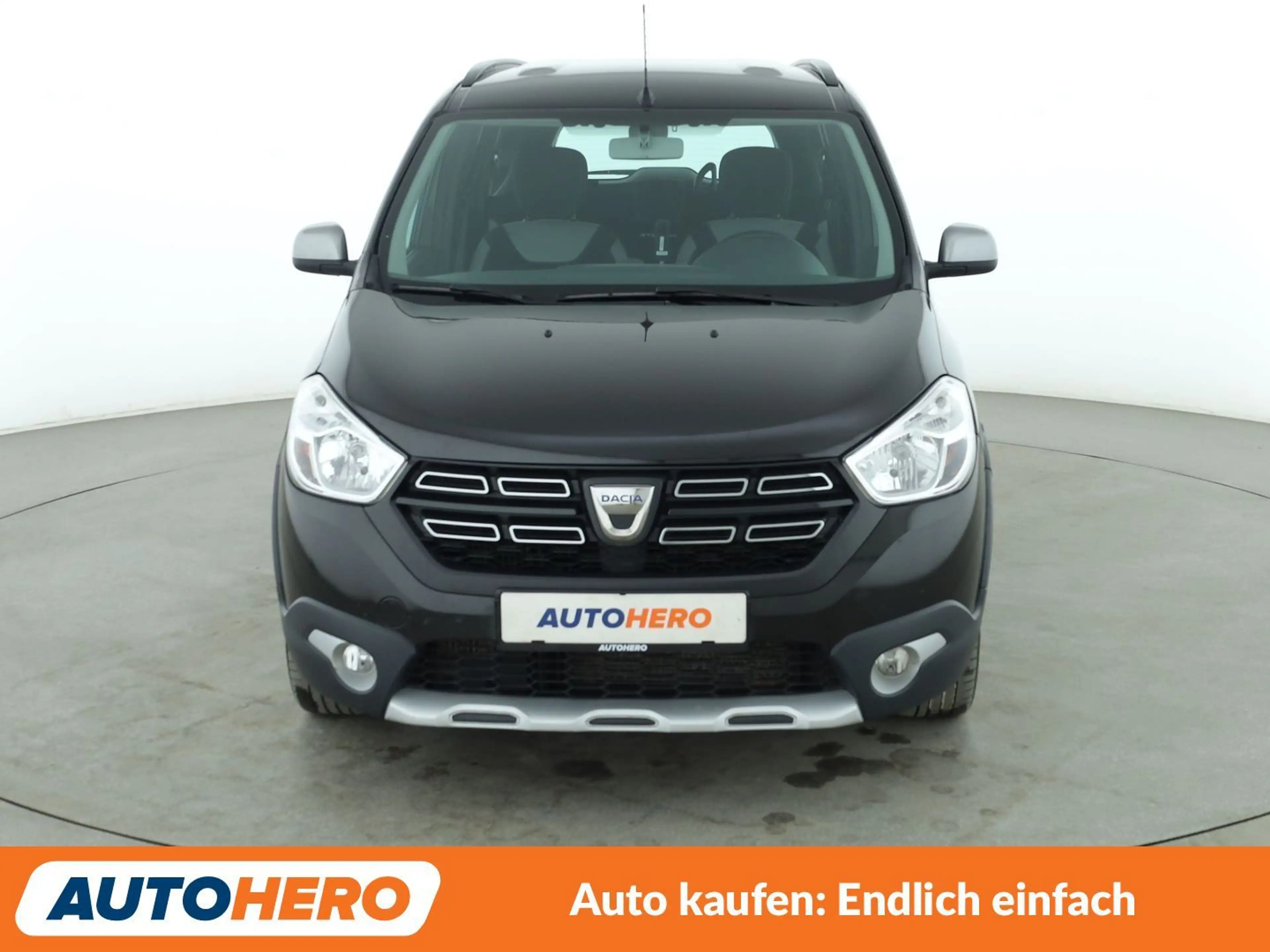 Dacia Lodgy 1.3 TCe Stepway *NAVI*TEMPO*PDC*SHZ*KLIMA* — photo 9
