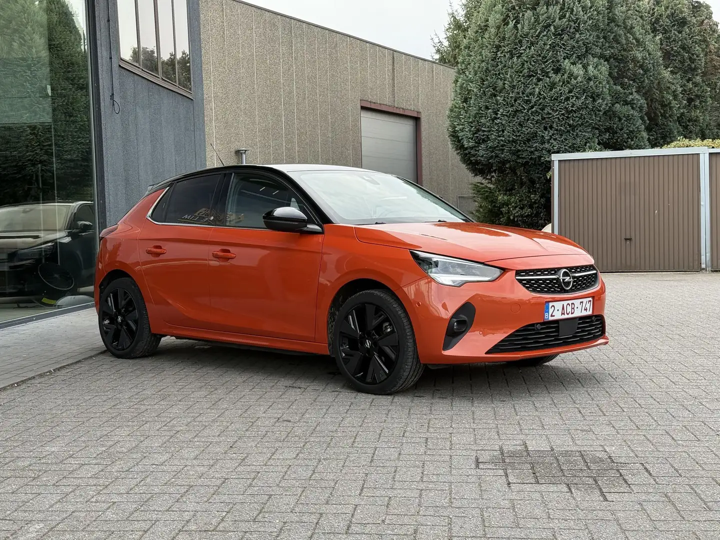 Opel Corsa e-Elegance 50kWh *Navi*CarPlay*Camera Oranje - 2