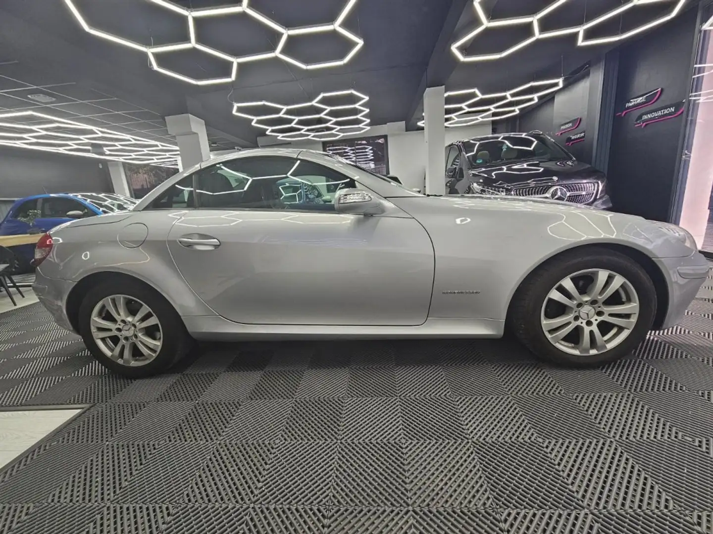 Mercedes-Benz SLK 200 KOMPRESSOR 1.8 KOMPRESSOR 163cv CABRIOLET BVA Grau - 2