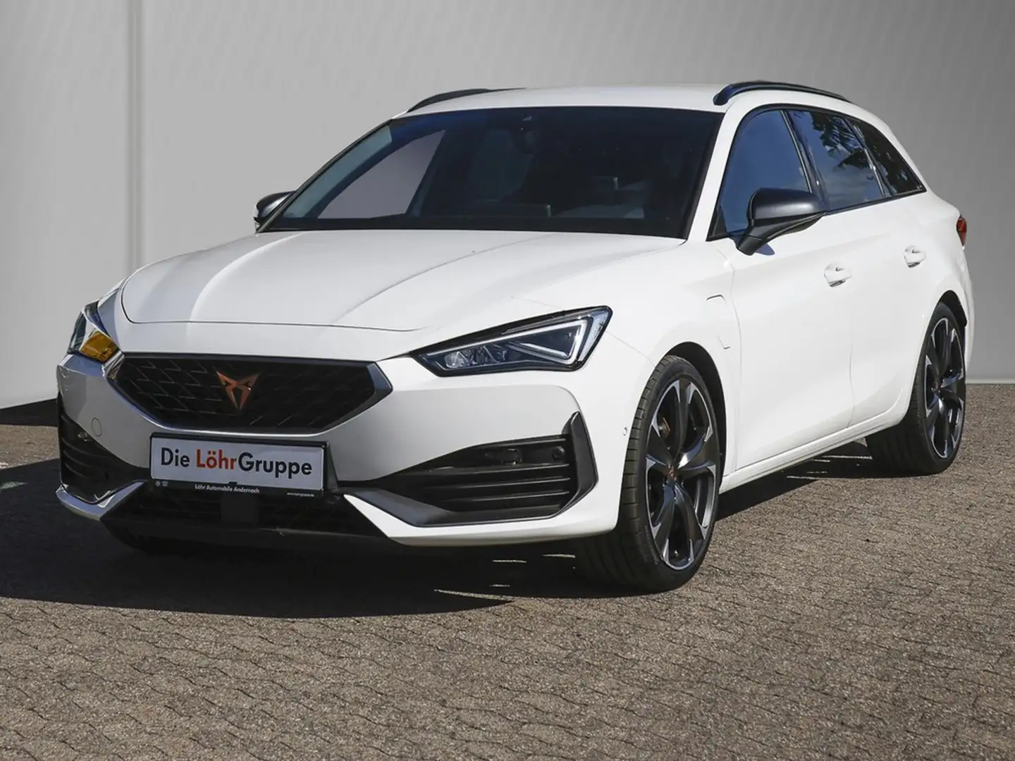 CUPRA Leon ST 1.4 e-hybrid DSG VZ Weiß - 2