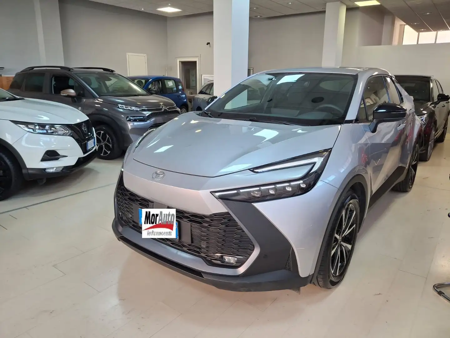 Toyota C-HR C-HR  1.8 Trend fwd e-cvt Argento - 1