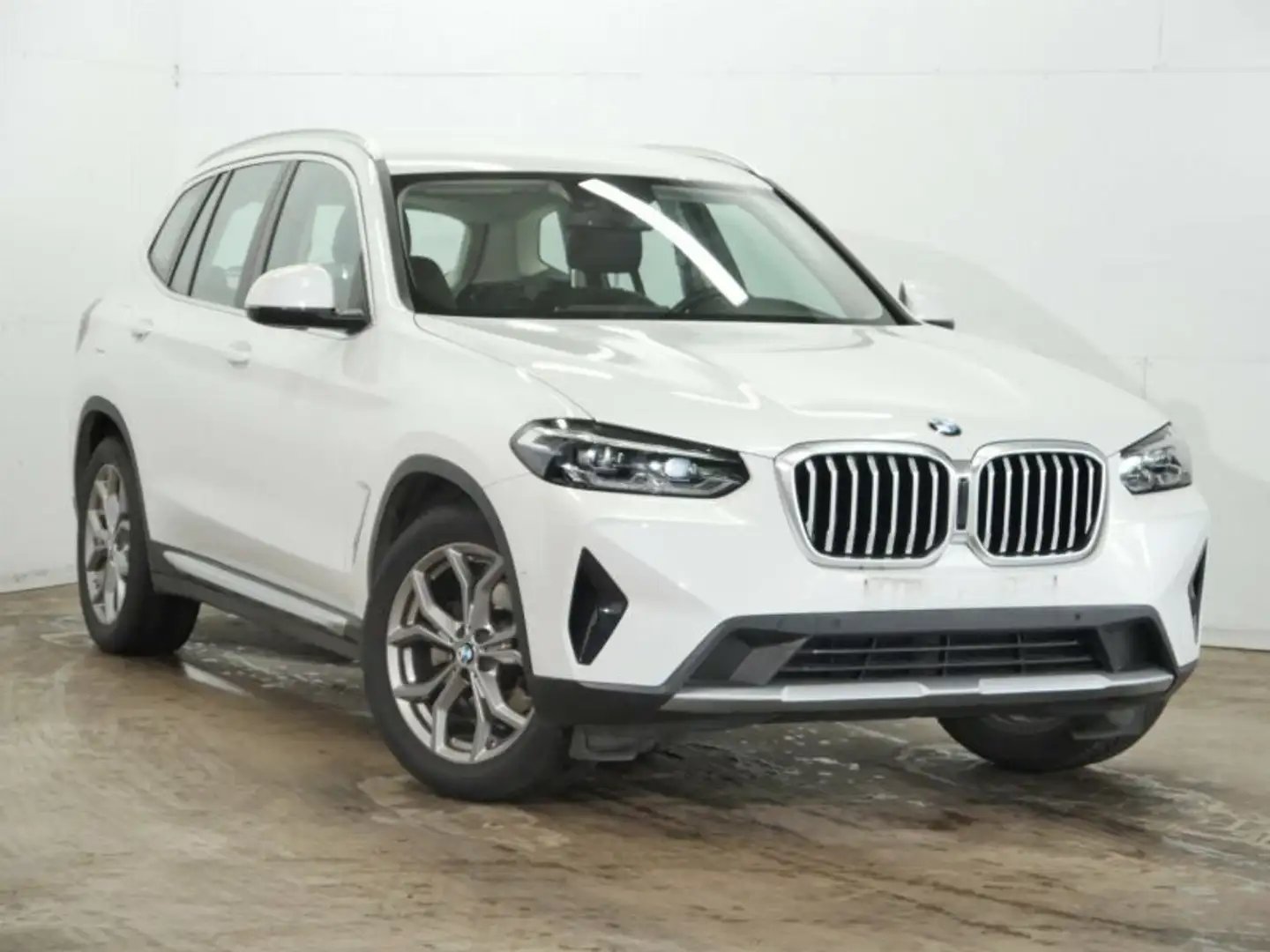 BMW X3 xDr 20dA LED Parkassist DAB LiveCockpitPlus Bianco - 2