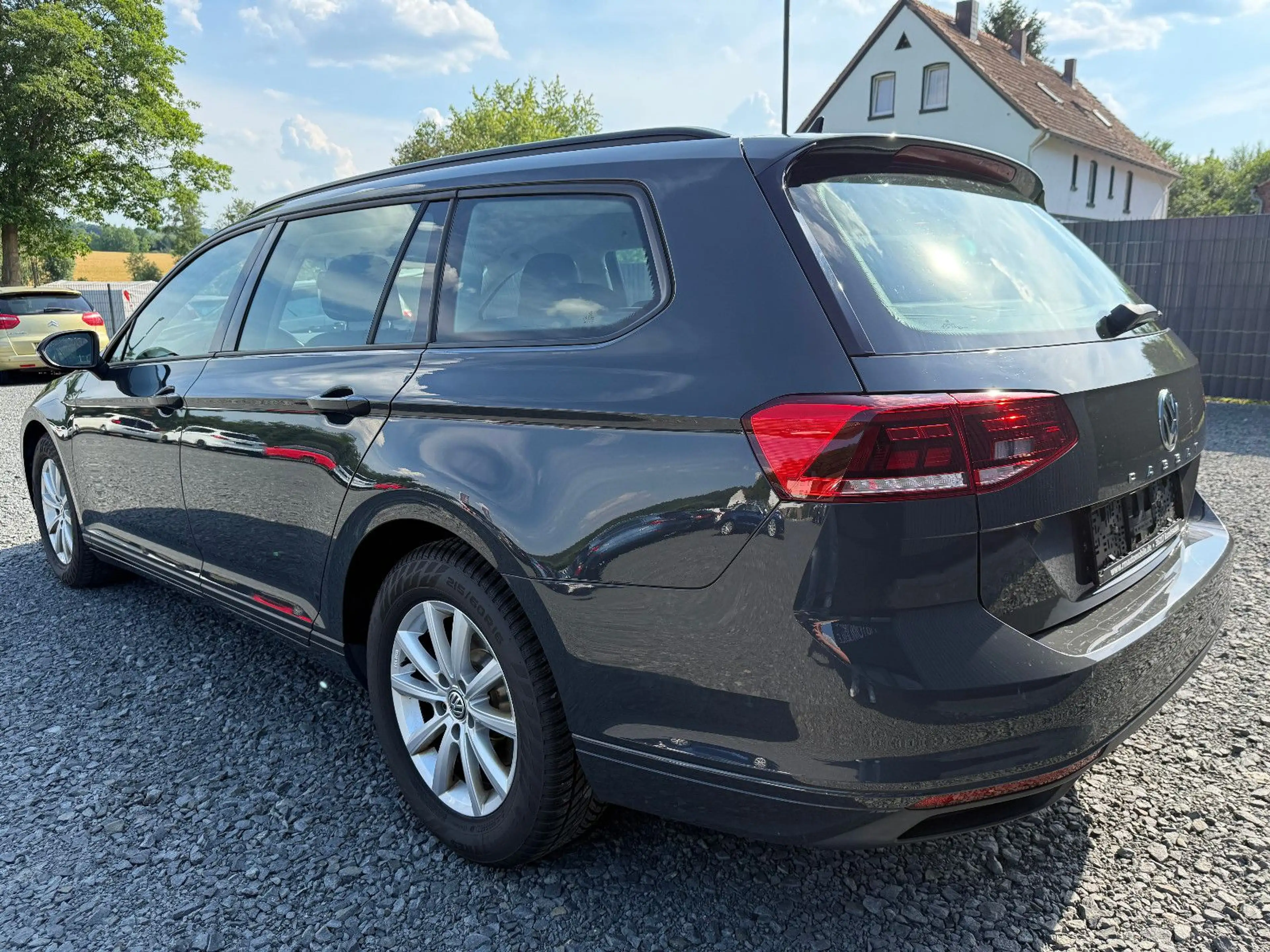 Volkswagen Passat Variant Passat 2.0 TDI Variant AUTOMATIK/KLIMA/AHK — photo 4