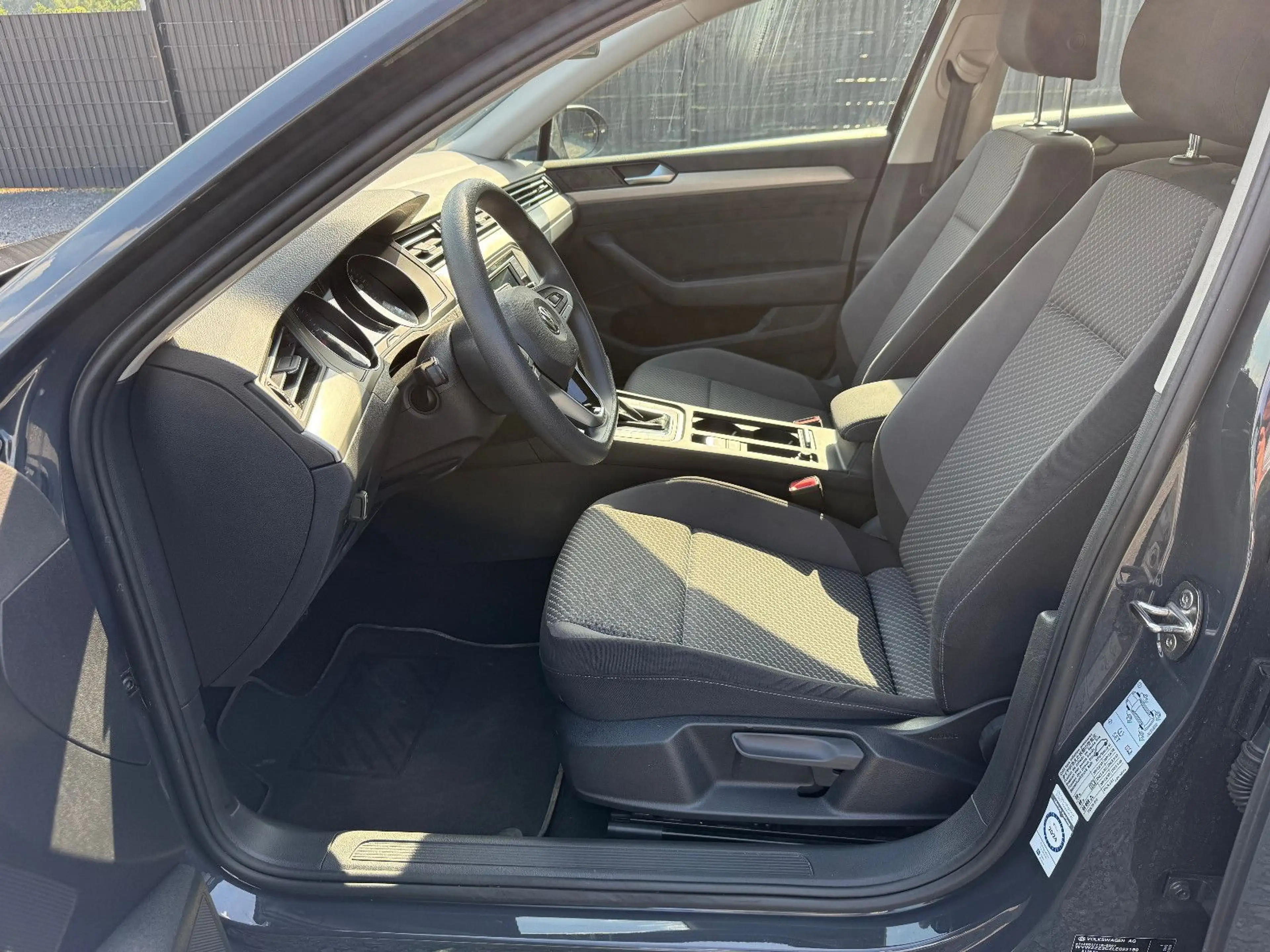 Volkswagen Passat Variant Passat 2.0 TDI Variant AUTOMATIK/KLIMA/AHK — photo 9