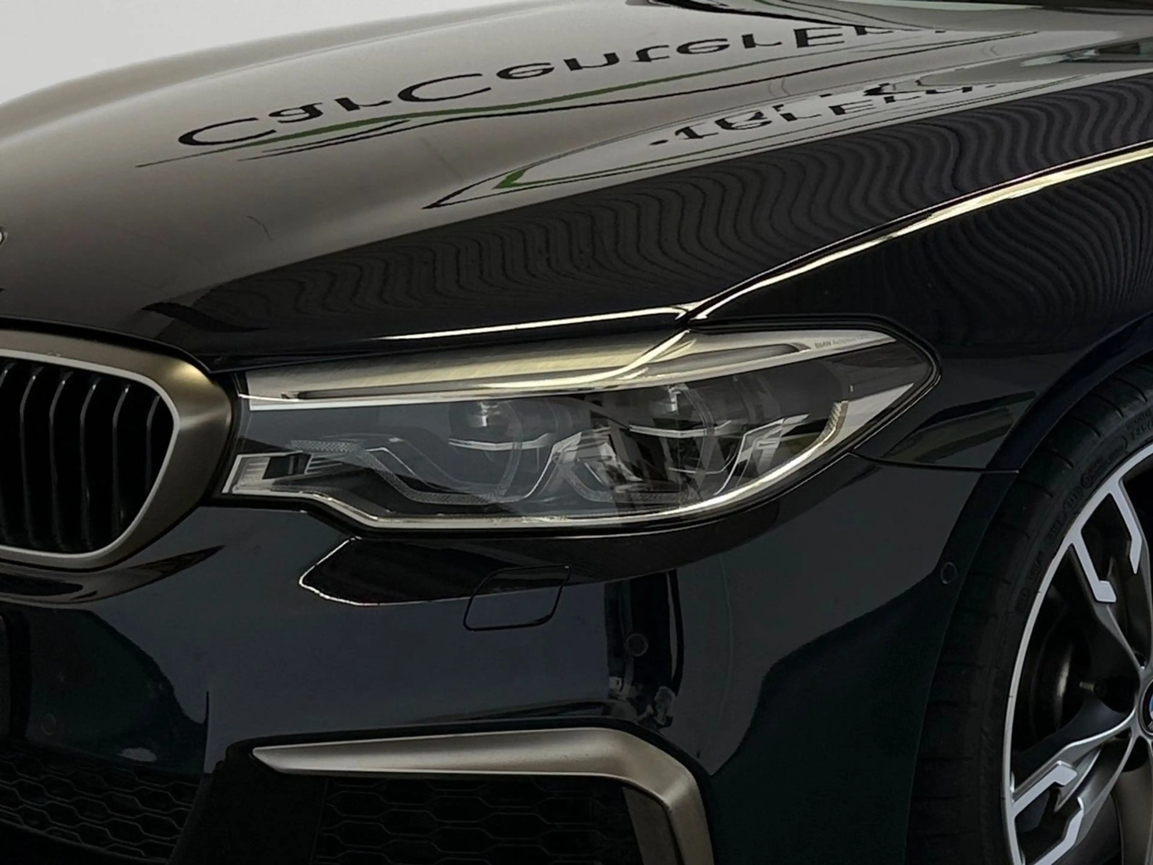 BMW 550 iLim.xDrive*aLED*ACC*NaviProf*AHK*Kamera*HUD — photo 7