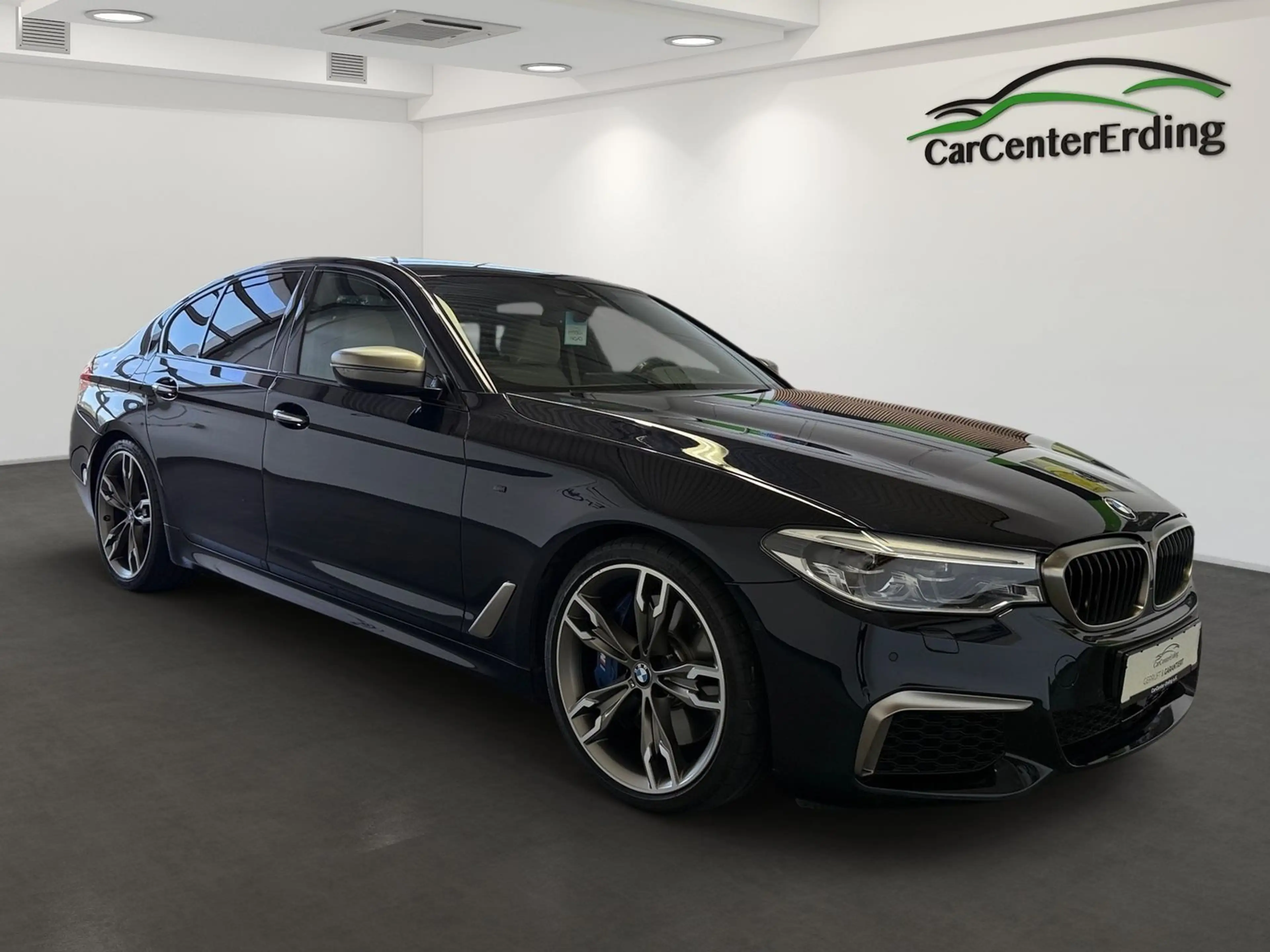BMW 550 iLim.xDrive*aLED*ACC*NaviProf*AHK*Kamera*HUD — photo 2