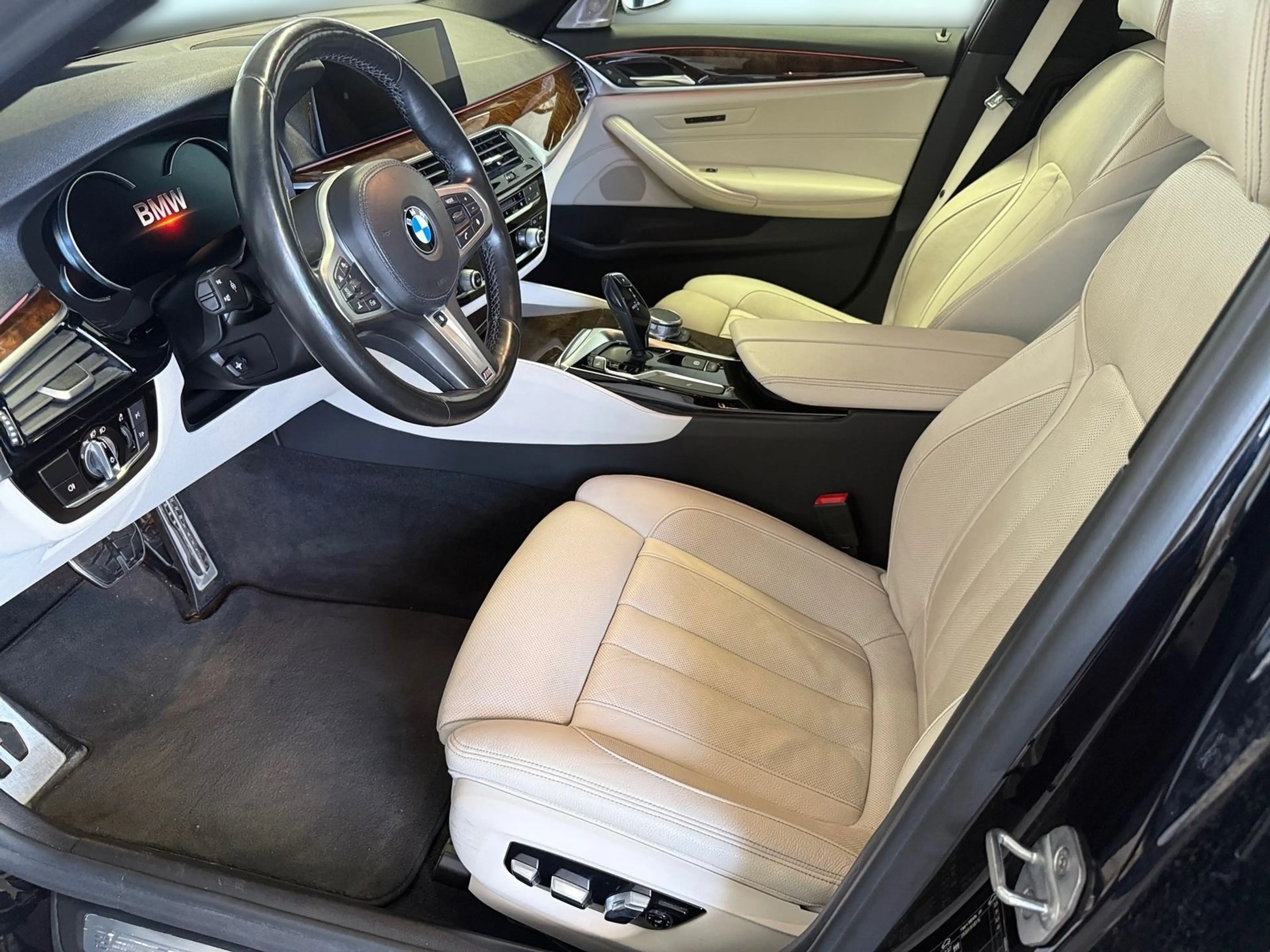 BMW 550 iLim.xDrive*aLED*ACC*NaviProf*AHK*Kamera*HUD — photo 11