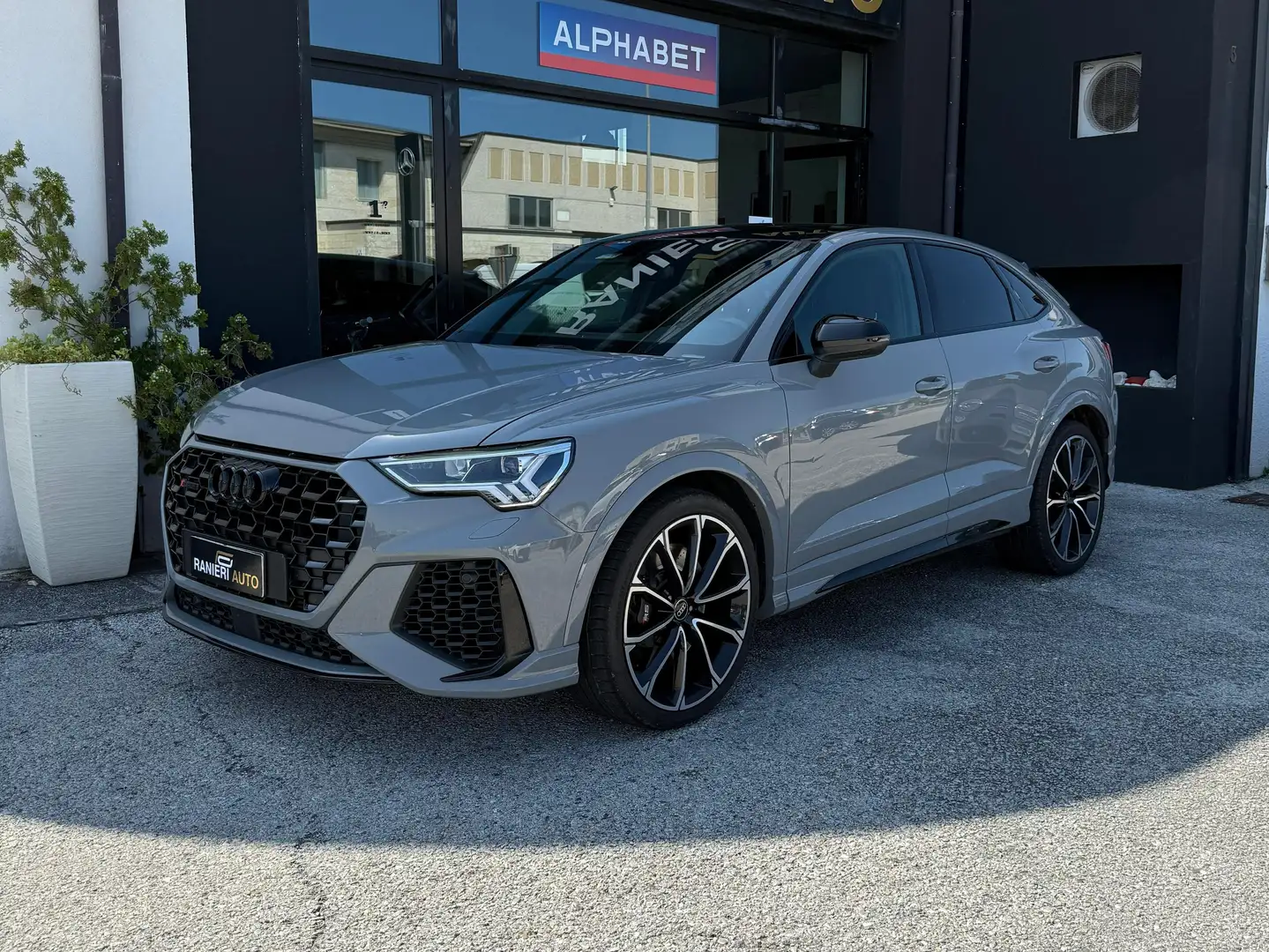 Audi RS Q3 RSQ3 Sportback Sportback 2.5 quattro s-tronic Grigio - 1