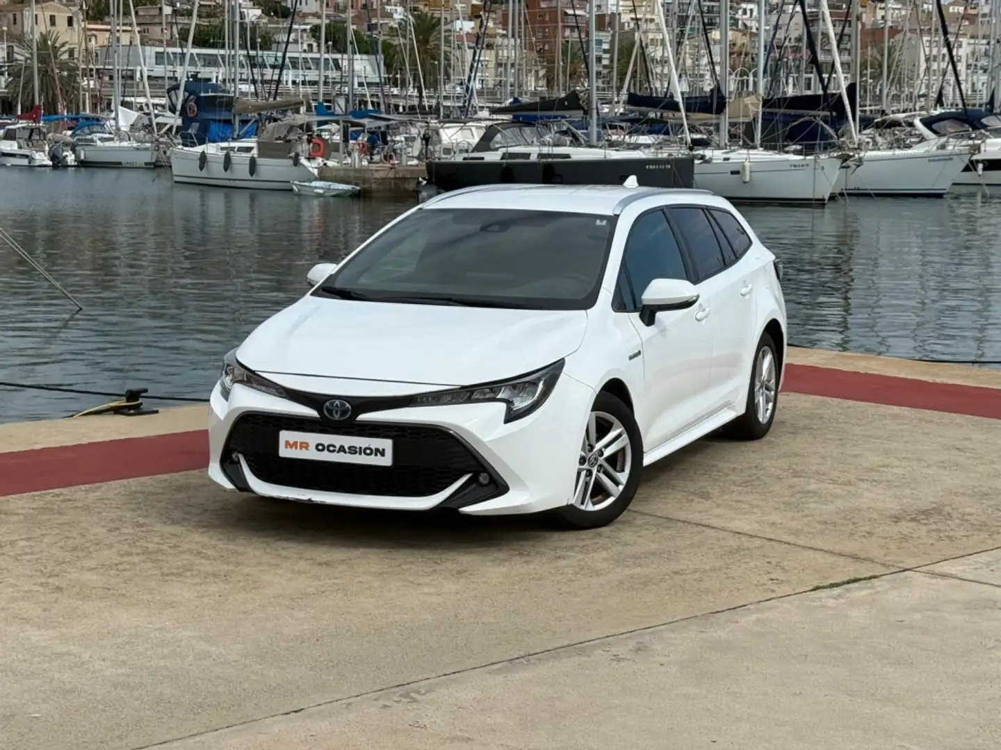 Toyota Corolla Touring Sports 125H Business Plus Blanco - 1