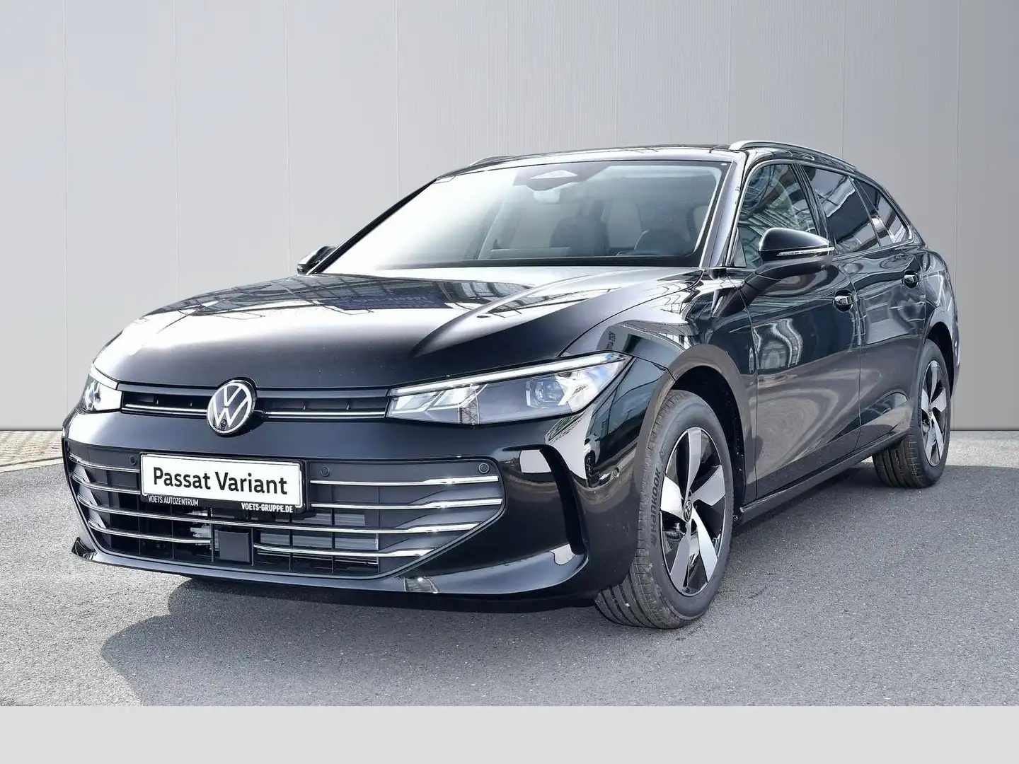 Volkswagen Passat Variant Business 1.5 eTSI DSG NAVI+SHZ Schwarz - 1