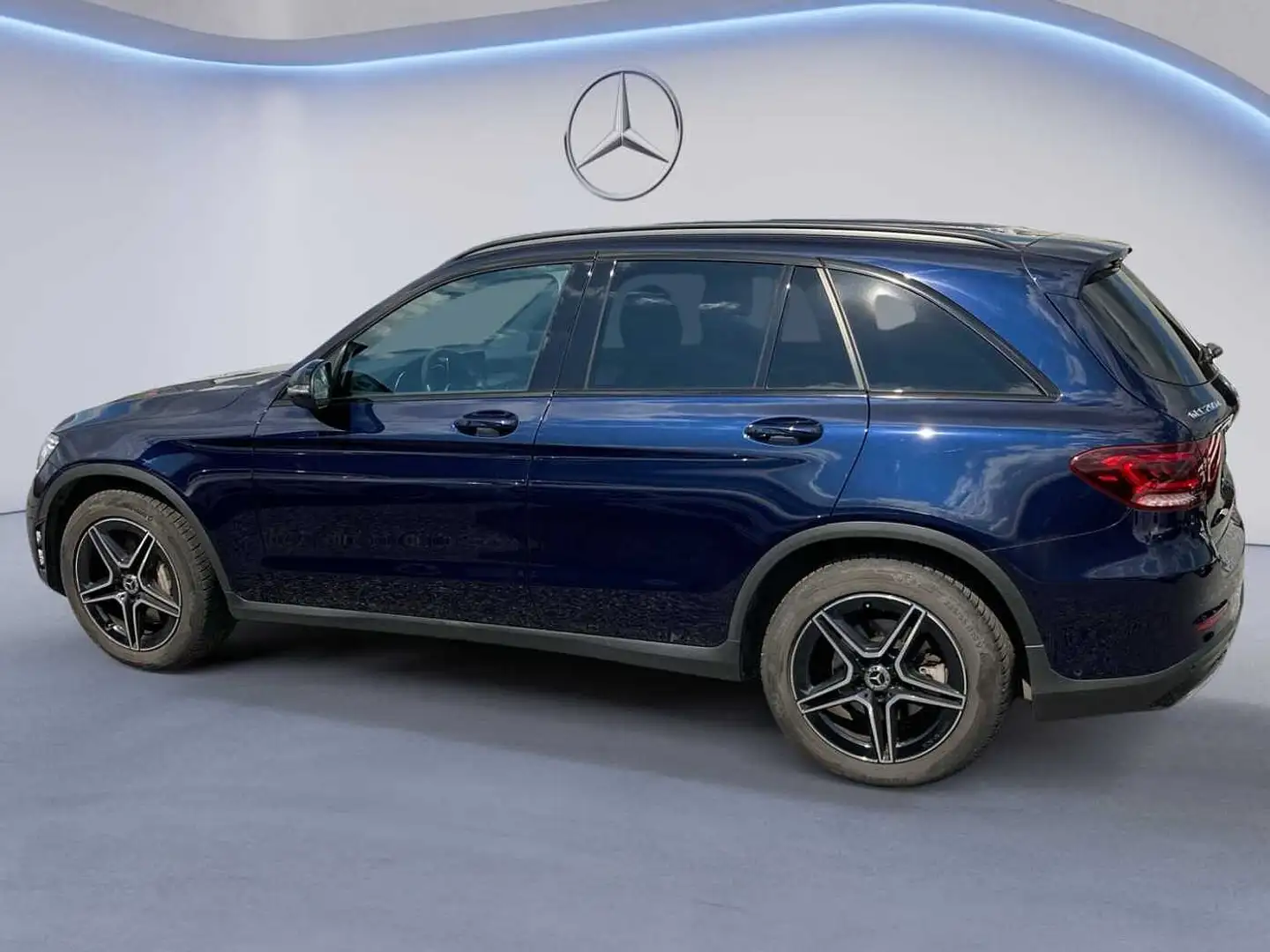 Mercedes-Benz GLC 200 d AMG Line Bleu - 2