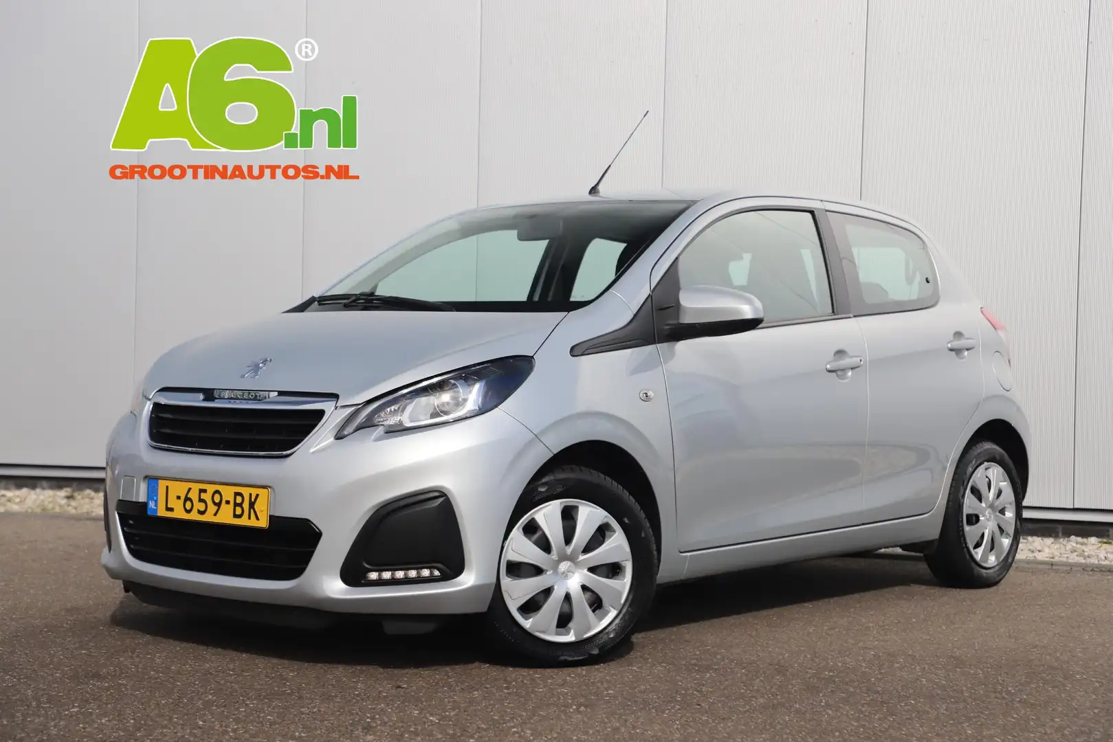Peugeot 108 1.0 e-VTi Active NAP! All-season banden Airco Radi Gris - 1