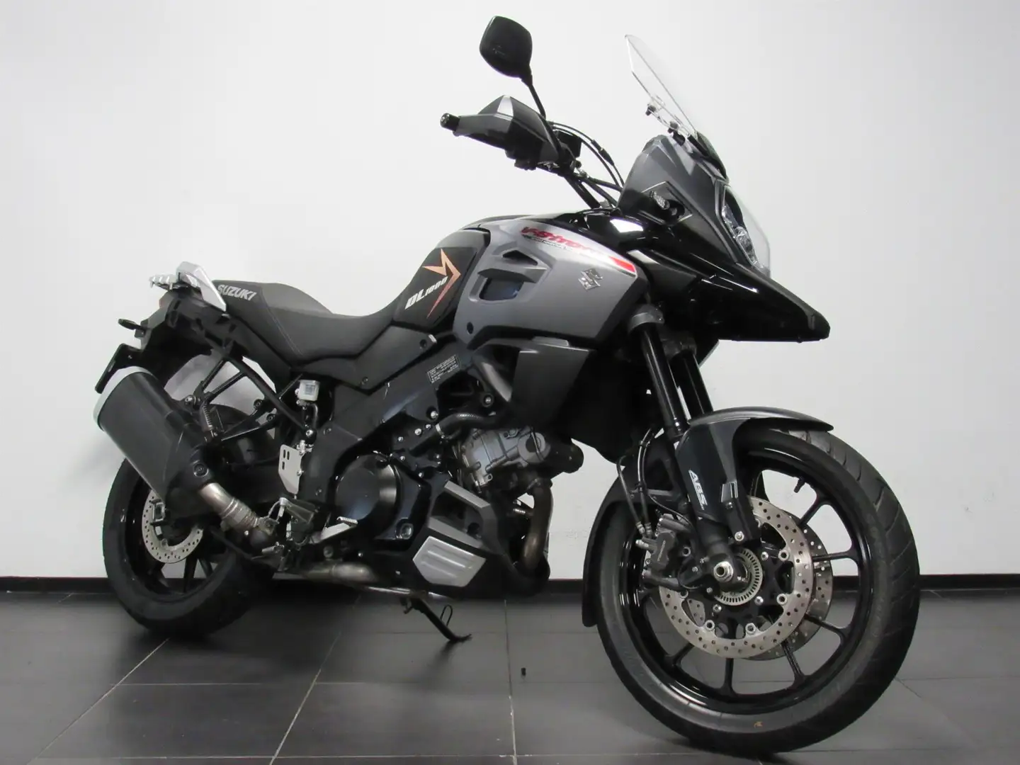 Suzuki V-Strom 1000 DL Zwart - 2