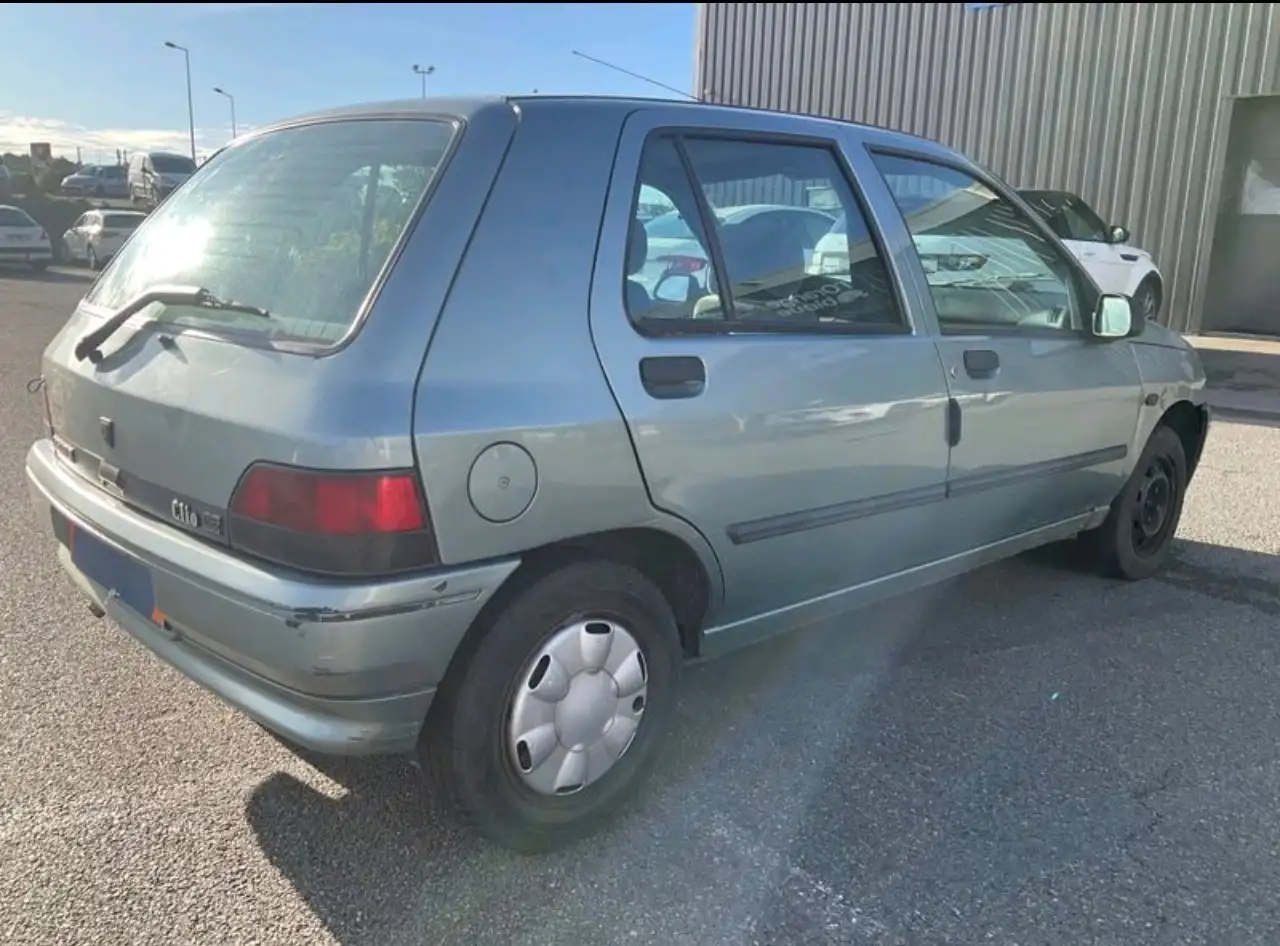 Renault Clio 1.4 RT, foto 2