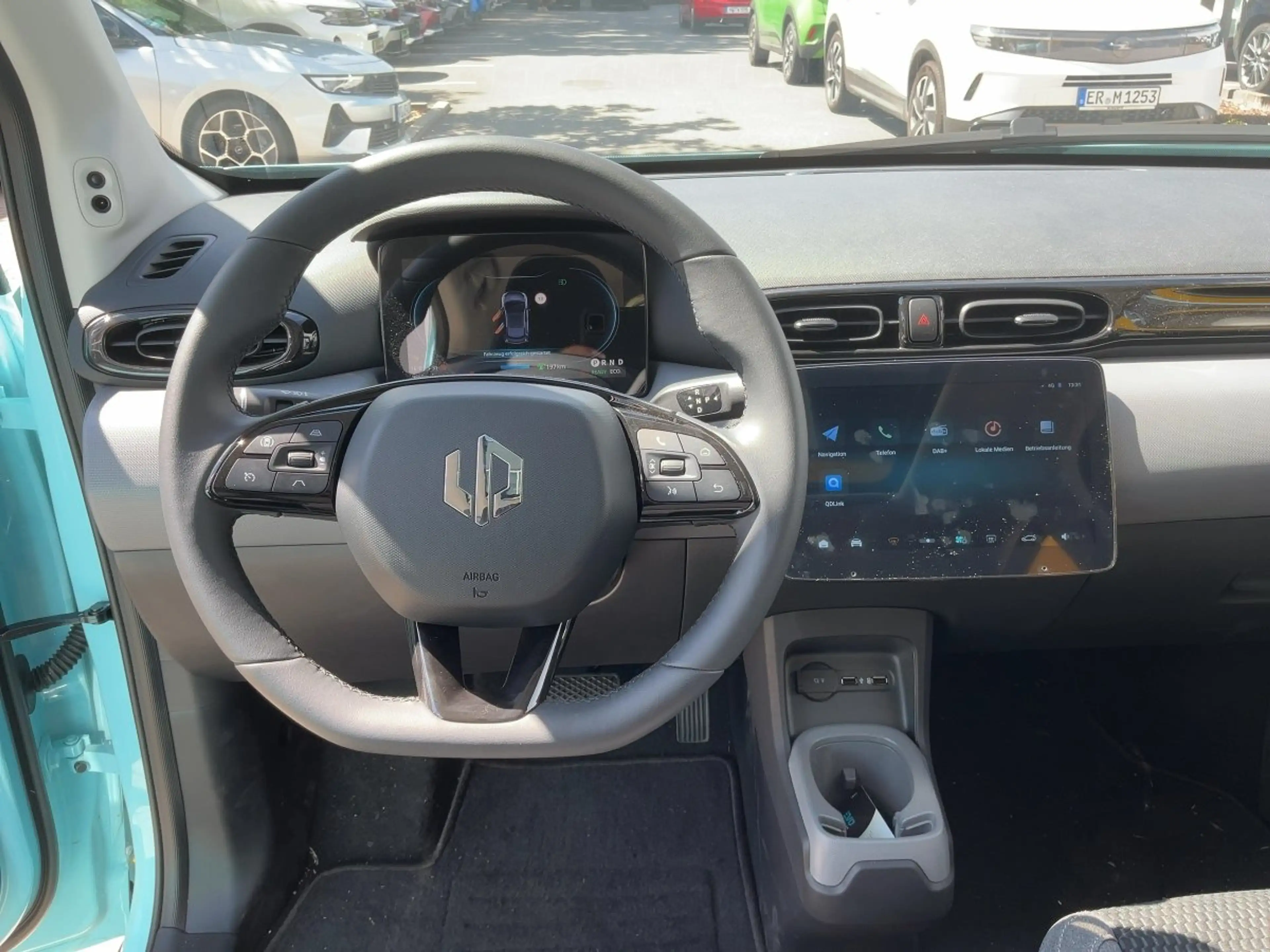 Leapmotor T03 37 70 kW BEV ACC+Navi+Pano+SD+Kam.+KeyLess — photo 11