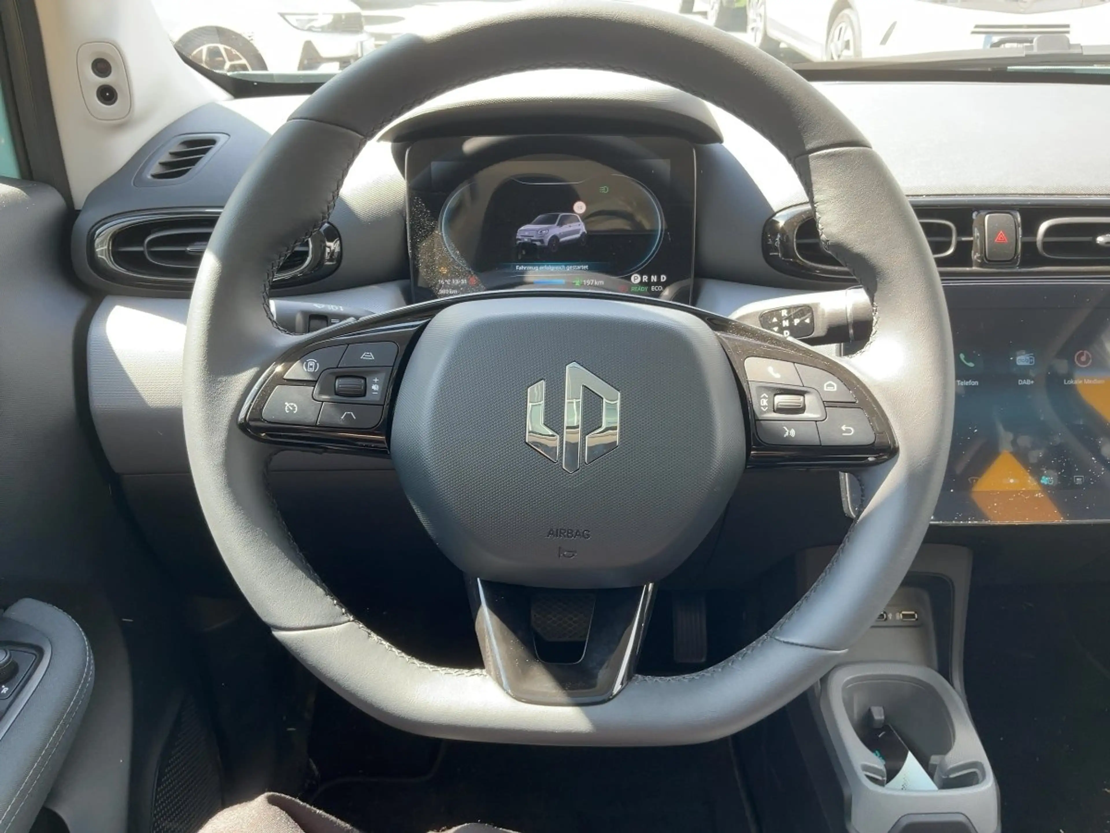 Leapmotor T03 37 70 kW BEV ACC+Navi+Pano+SD+Kam.+KeyLess — photo 12