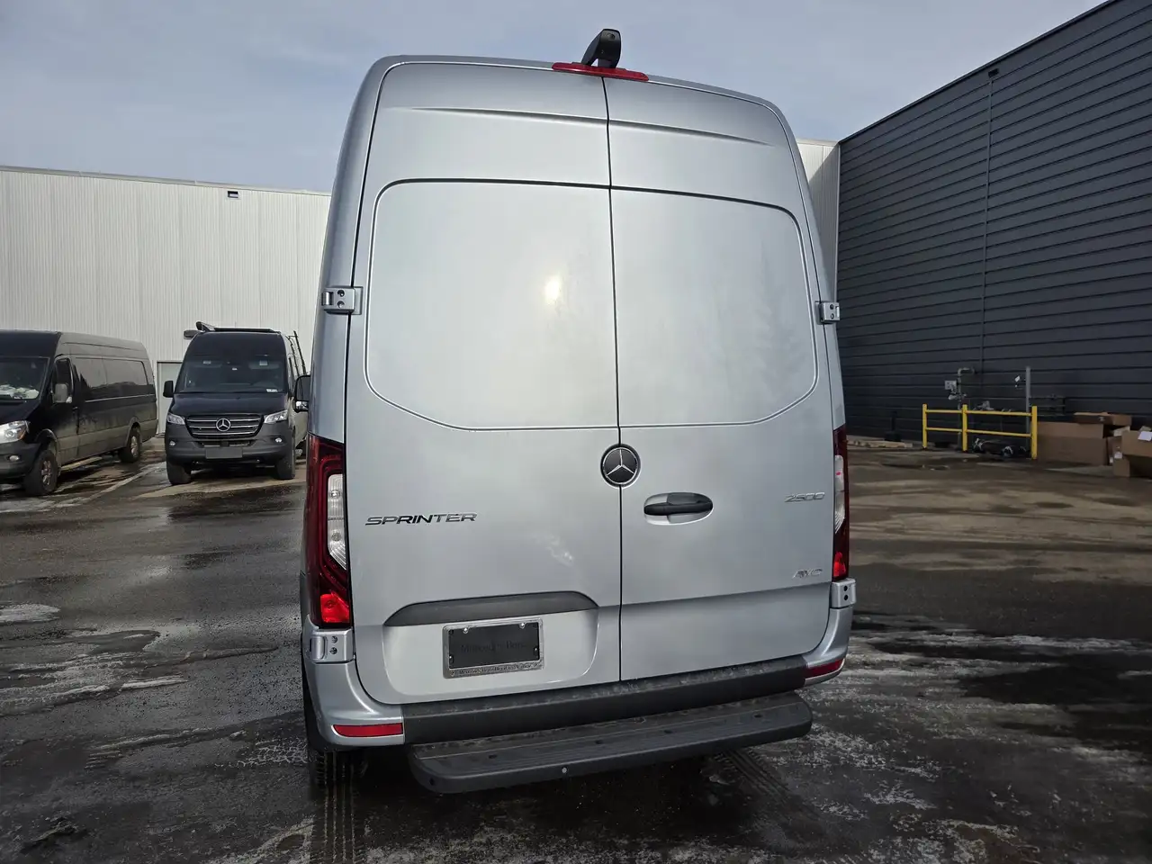 Mercedes-Benz Sprinter снимка Mercedes-Benz Sprinter