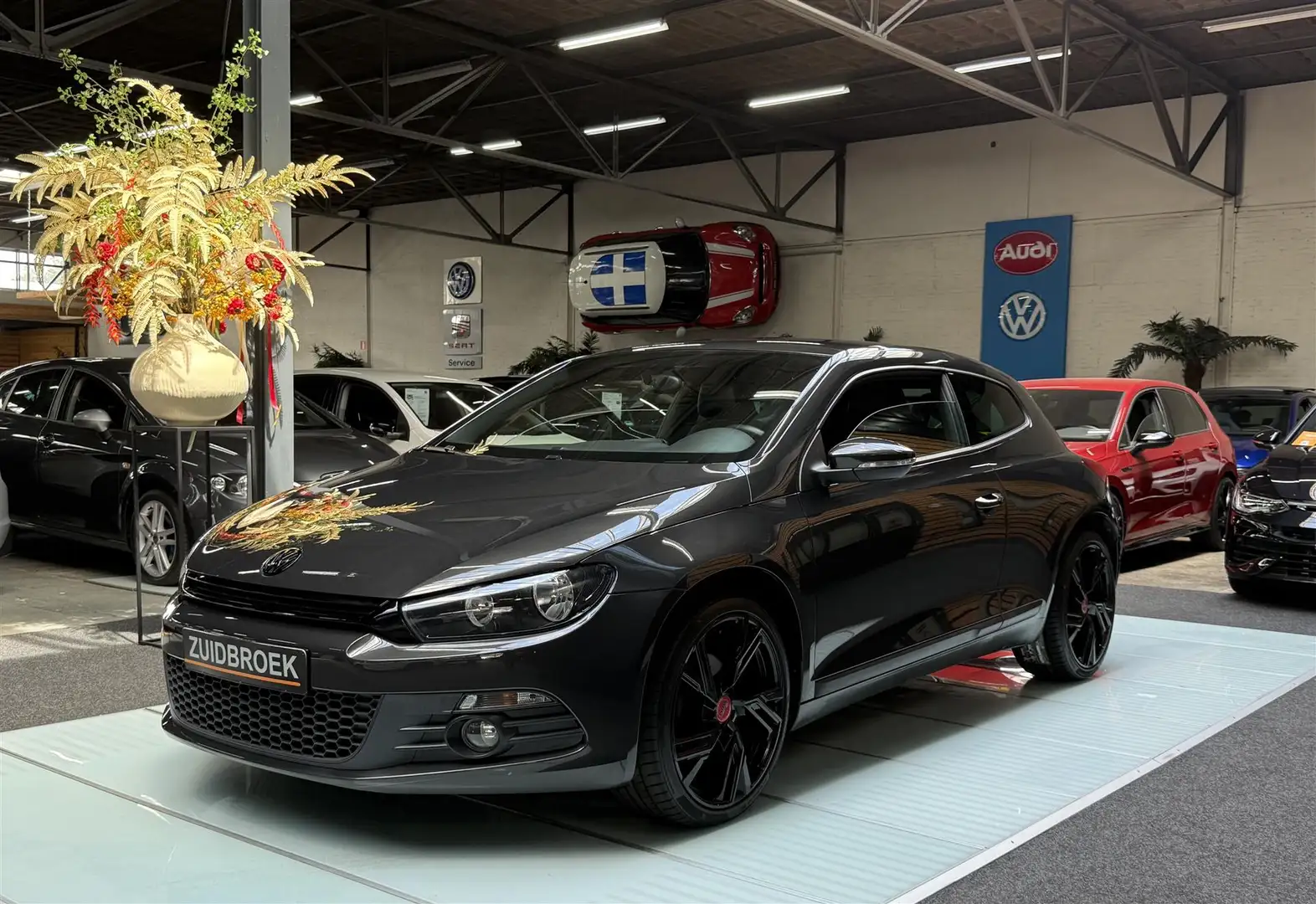 Volkswagen Scirocco 1.4 TSI 122PK Dynaudio Clima Stuurbediening Brun - 1