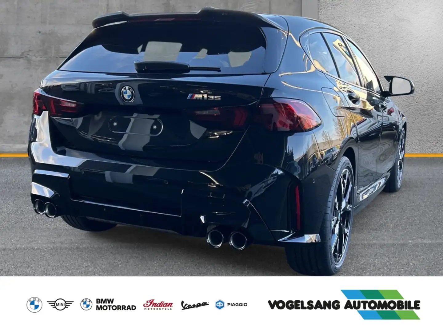 BMW 135 i xDrive *AKTIONSMODELL* Schwarz - 2