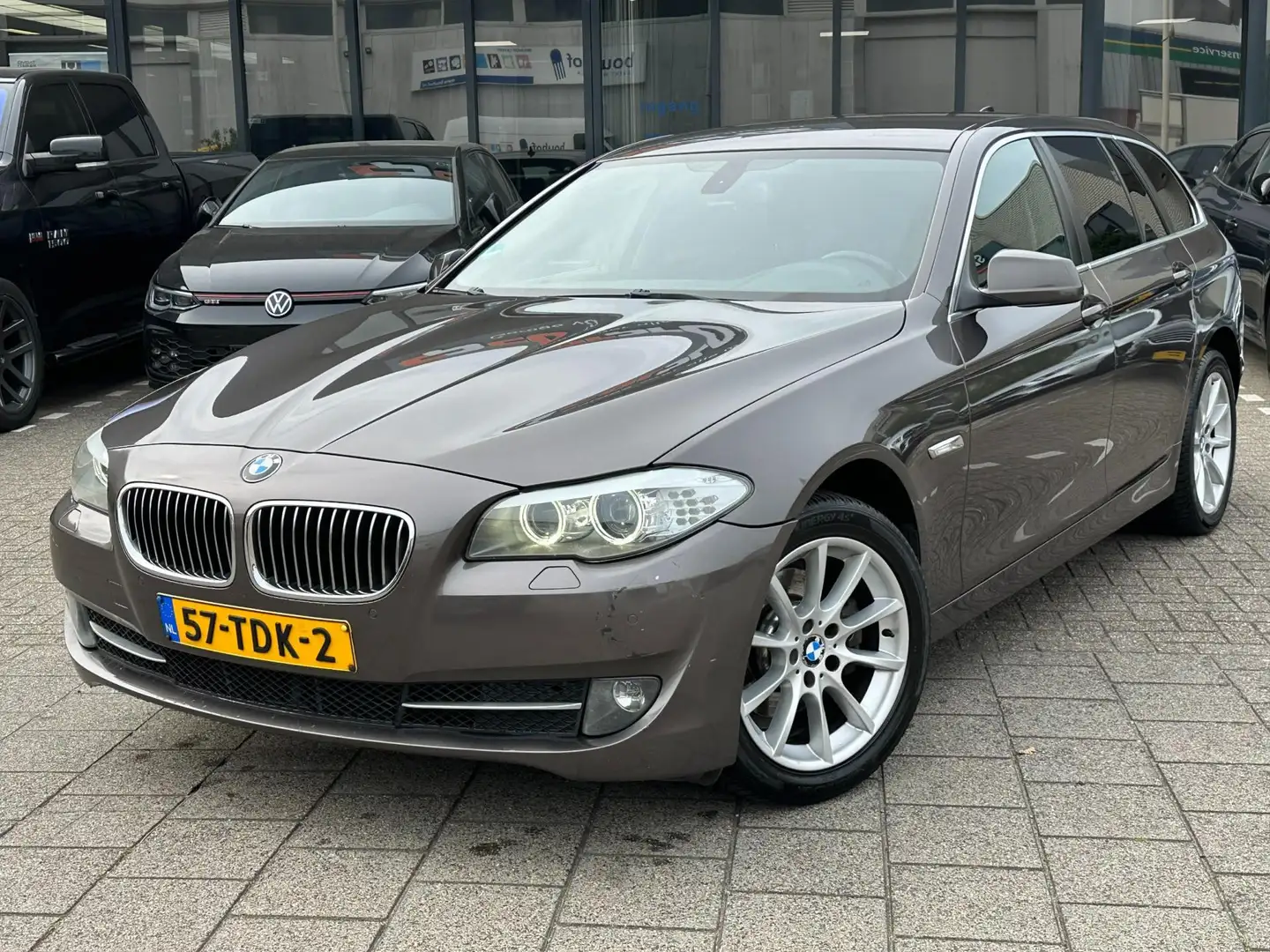 BMW 520 5-serie Touring 520i High Executive Marrón - 1