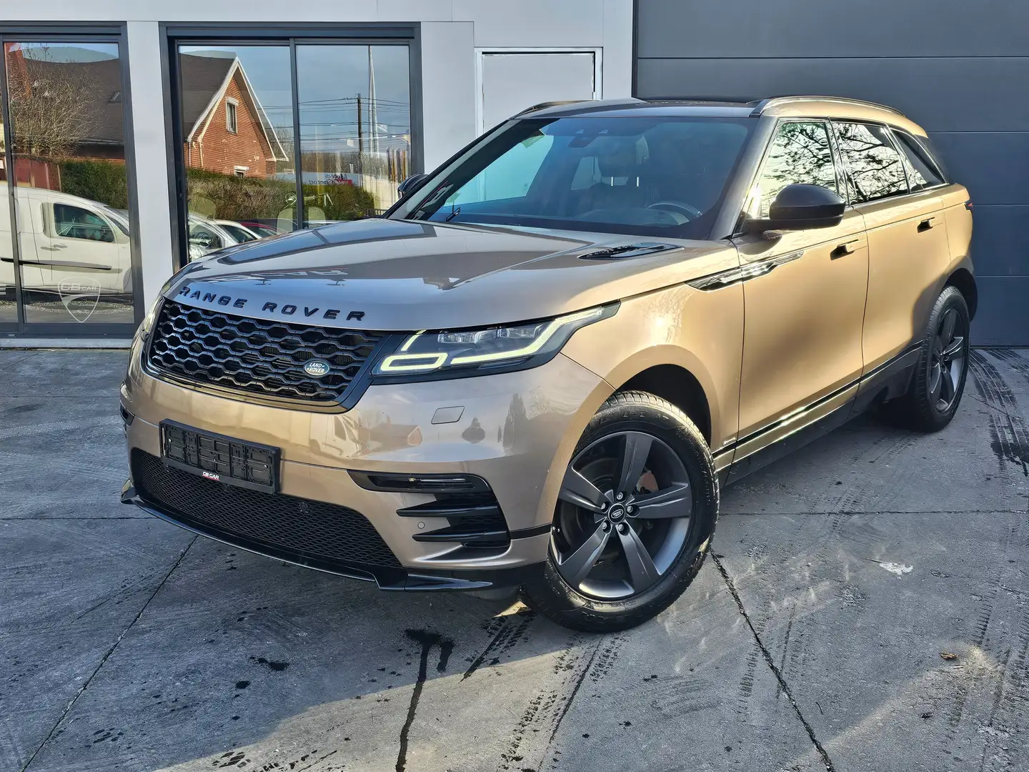 Land Rover Range Rover Velar Velar 2.0 TD4 R-Dynamic (EU6b) Or - 2