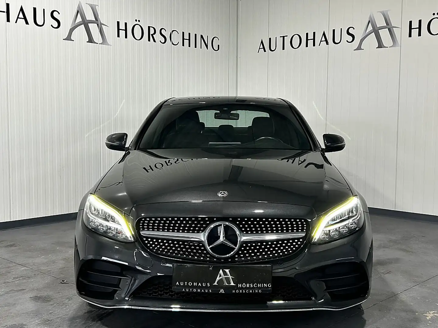 Mercedes-Benz C 180 d //AMG-Paket//Digital-Tacho// Grau - 2