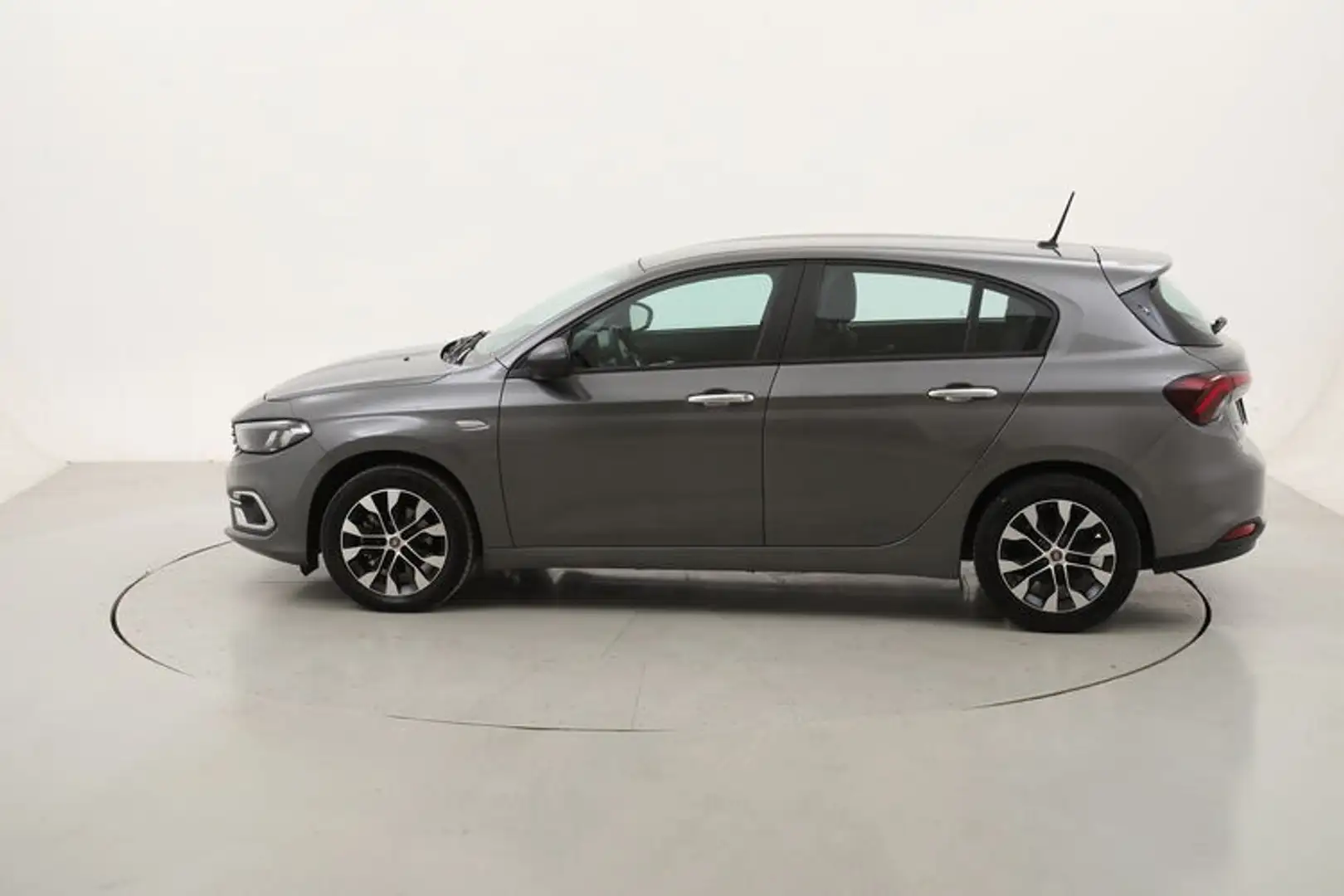 Fiat Tipo City Life 1.3 Diesel 95CV Gri - 2