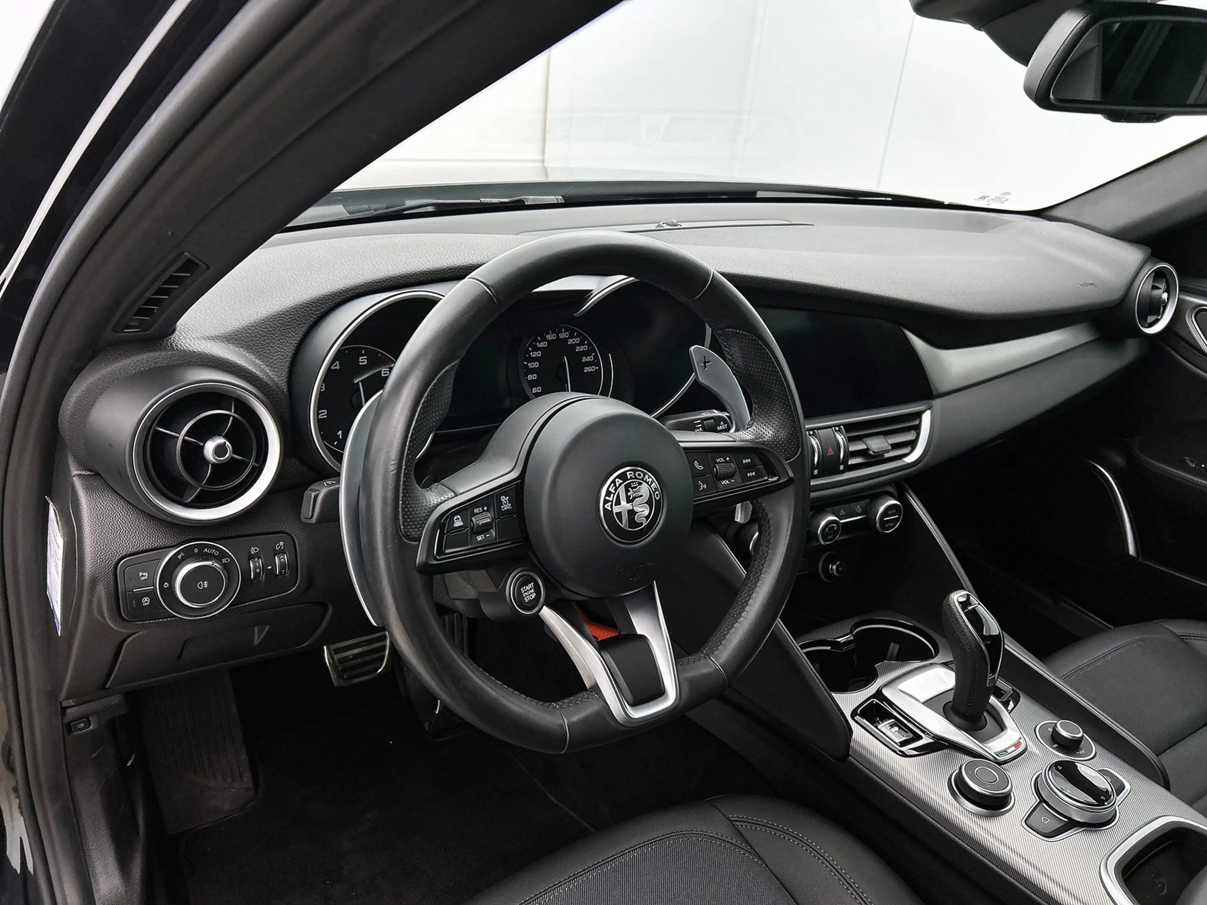 Alfa Romeo Giulia 2.0T Sprint | Trekhaak | Clima | Navi | 12 maanden — photo 17