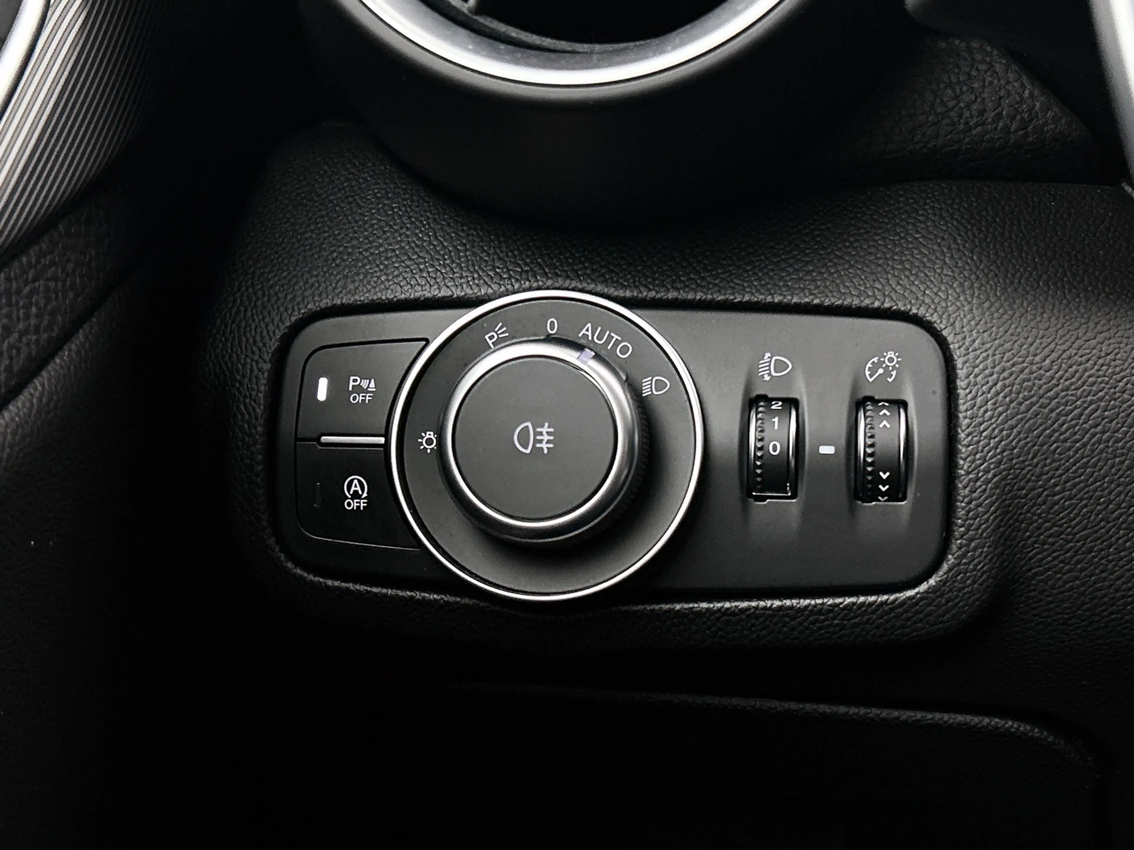 Alfa Romeo Giulia 2.0T Sprint | Trekhaak | Clima | Navi | 12 maanden — photo 21