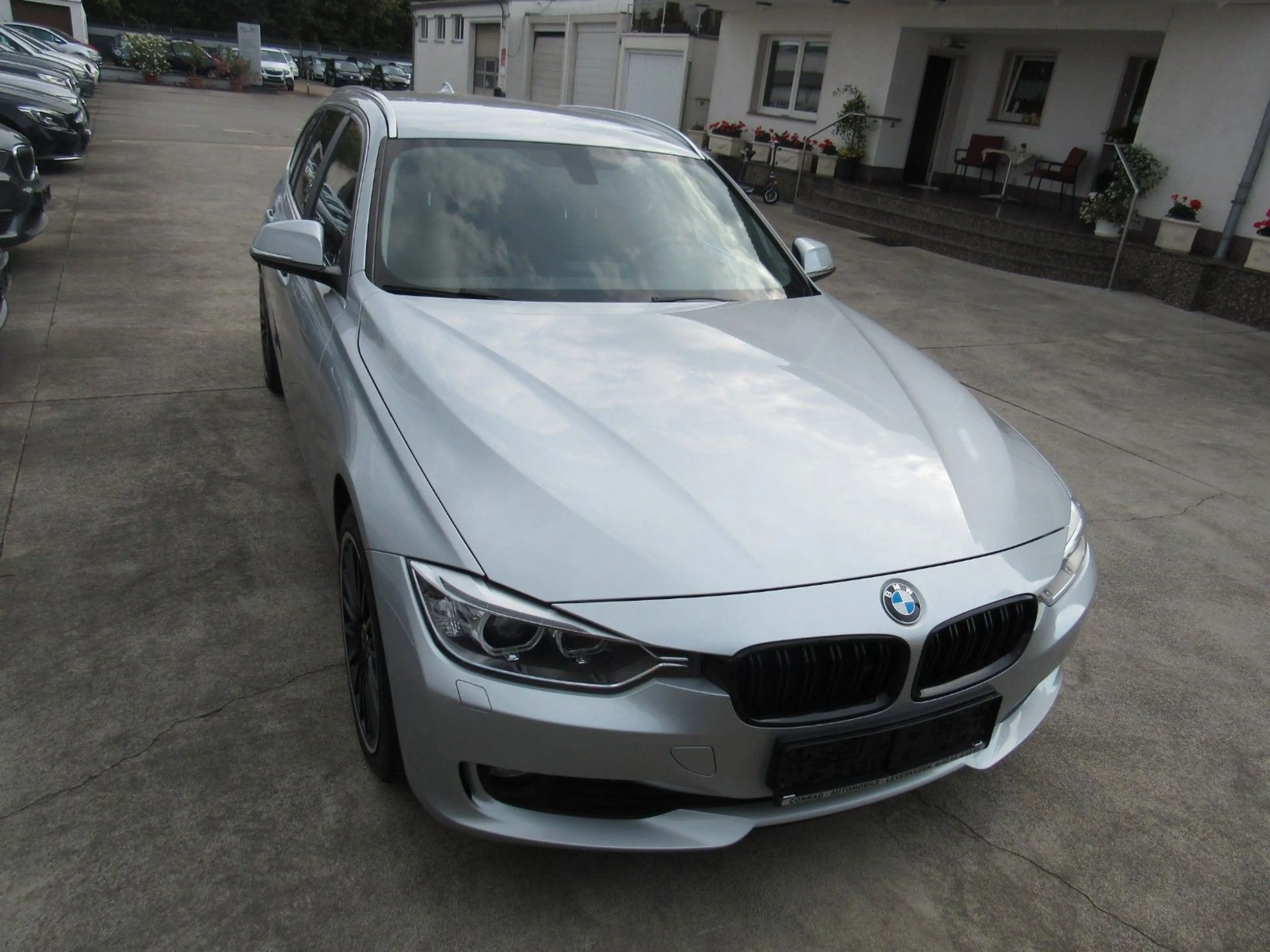 BMW 316 3 Touring,M-OPTIK.ALU,SITZHEIZUNG. — photo 2