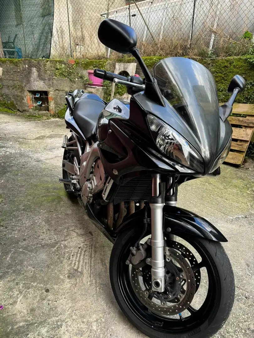 Yamaha FZ 6 Fazer crna - 2