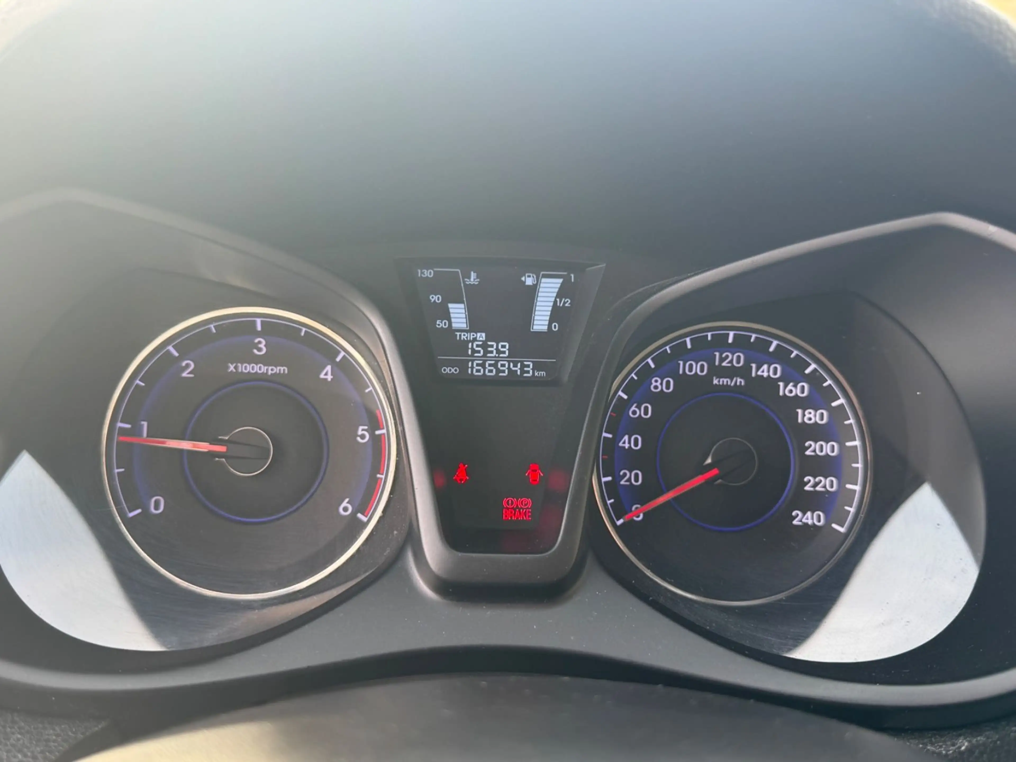 Hyundai iX20 Comfort — photo 14